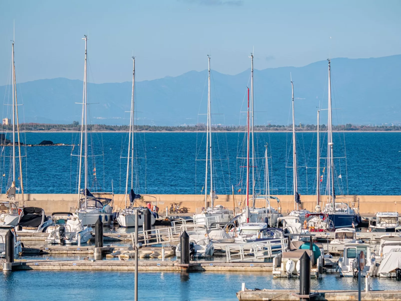 Costabravaforrent Balcó 8, Wohnung für 4 Personen mit gemeinschaftlichem Pool-Buiten