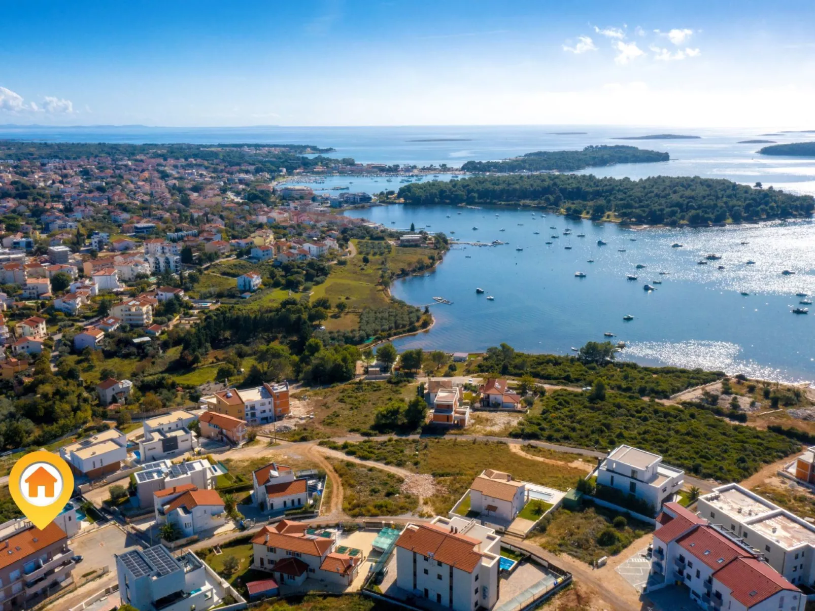 "Emira Mukalba" mit Terrasse