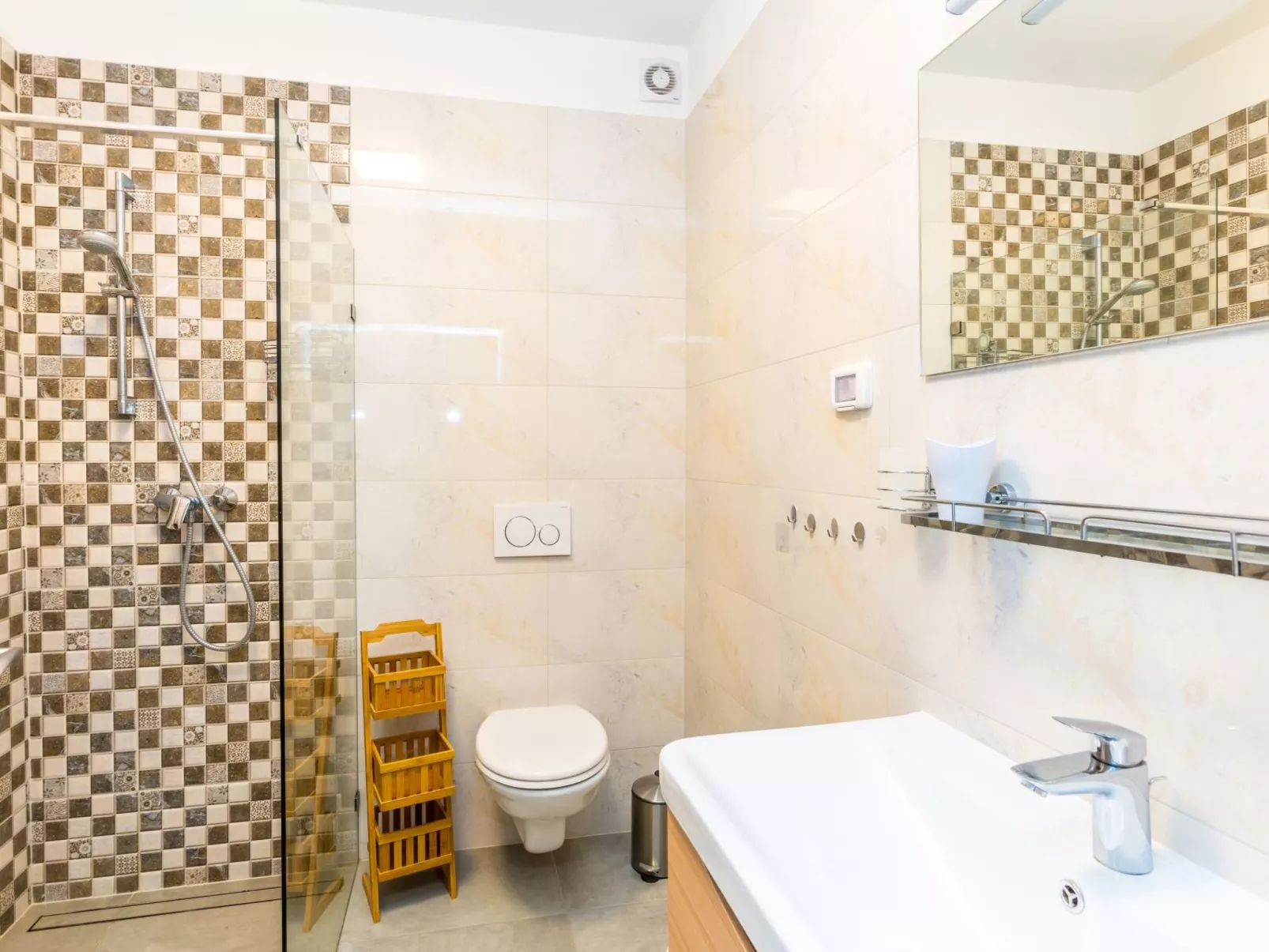 Moderne Wohnung in Medulin mit Gemeinsamem Pool - Binnen