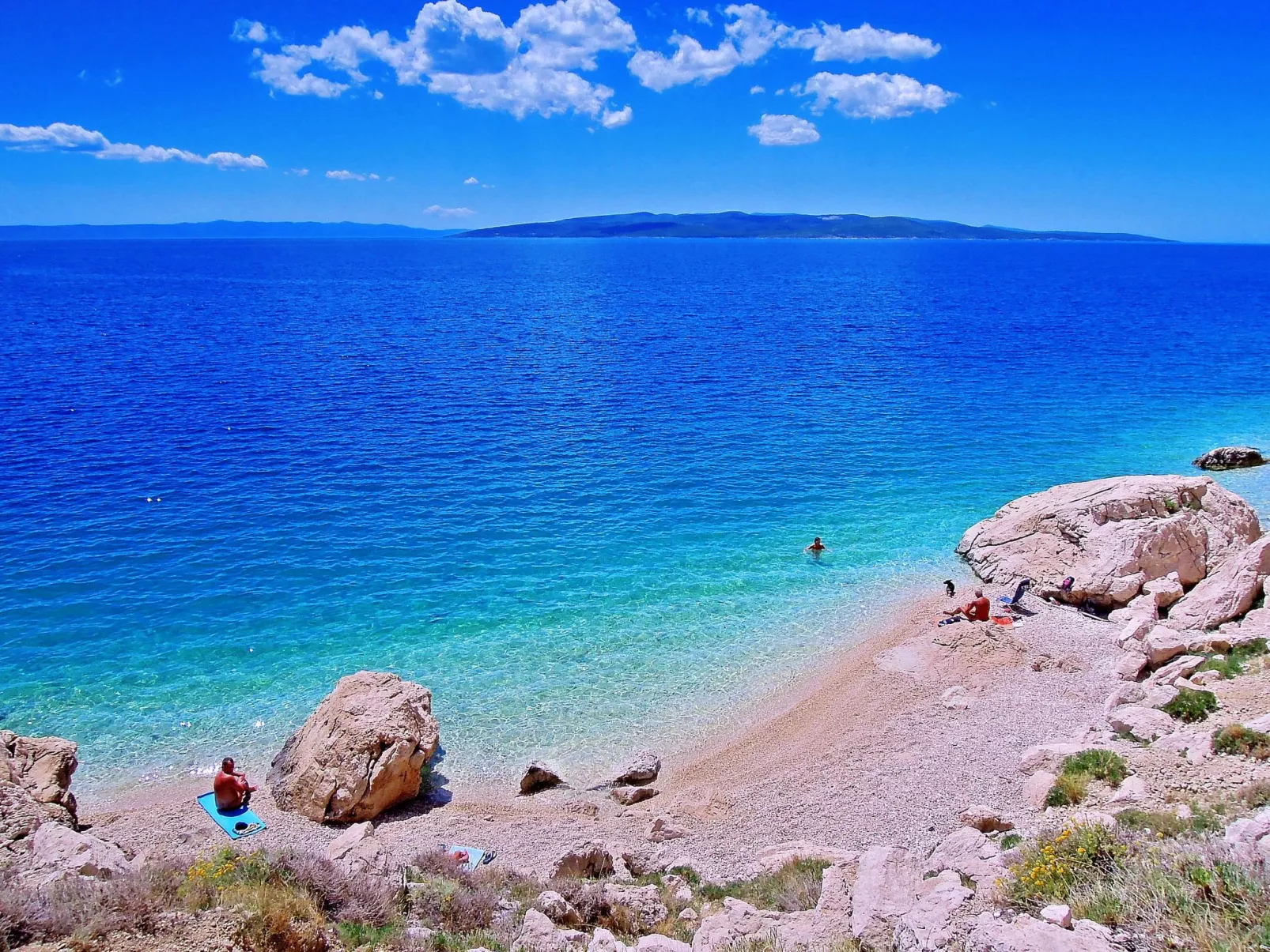 Villa mit beheiztem Pool und fünf Schlafzimmer-Image-tags.info