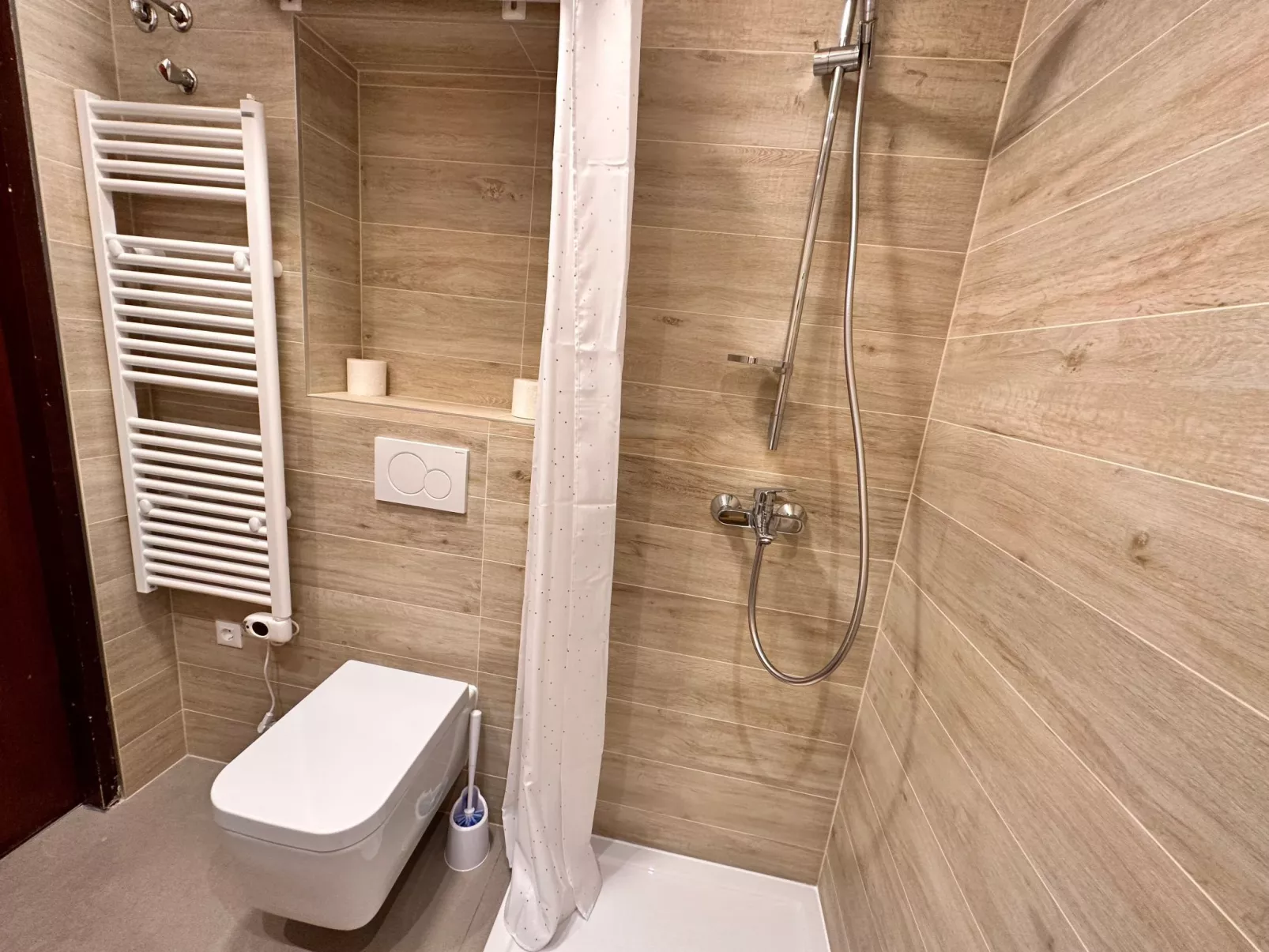 Wohnung Jaka 2-Binnen