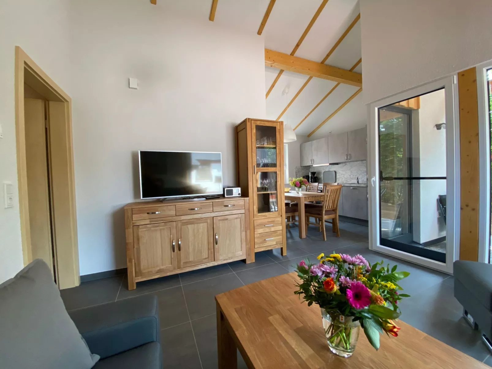 N7 Haus mit Terrasse und Garten an der Nordsee-Binnen