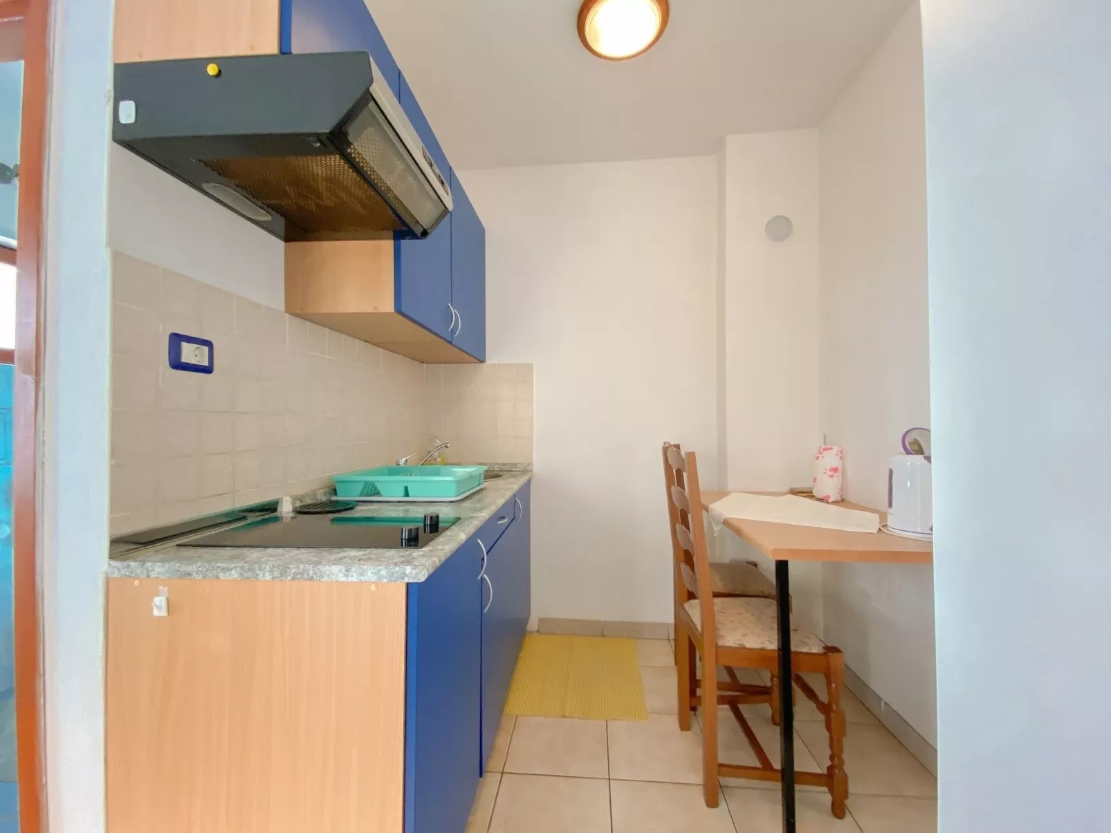 Für 2 Personen ca. 20 m&sup2; in Novigrad, Adriaküste Kroatien (Westküste von I-Binnen