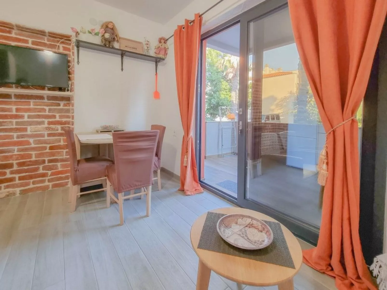 "Enio" direkt am Strand-Binnen