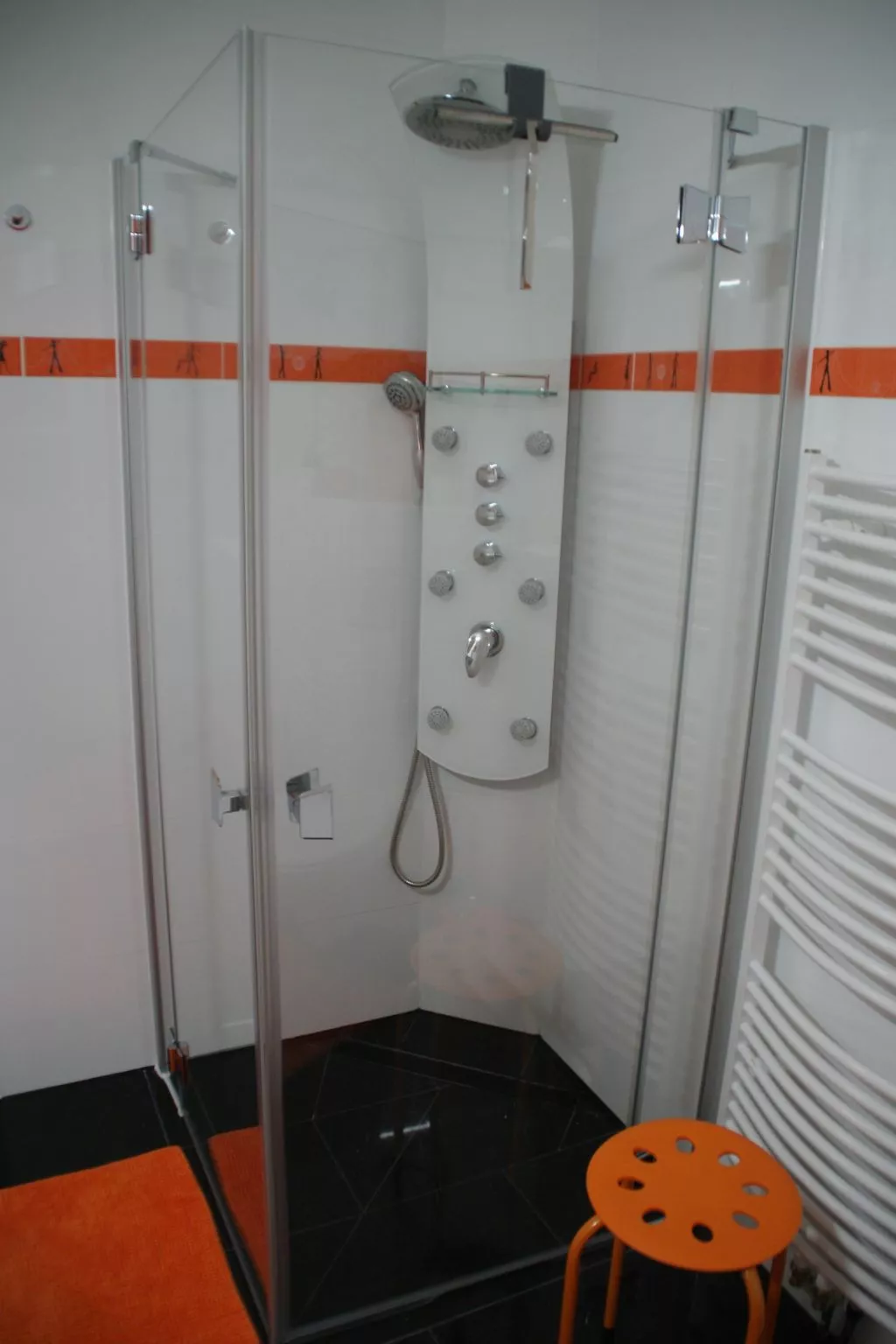 In Erlbach mit Grill und Terrasse-Binnen