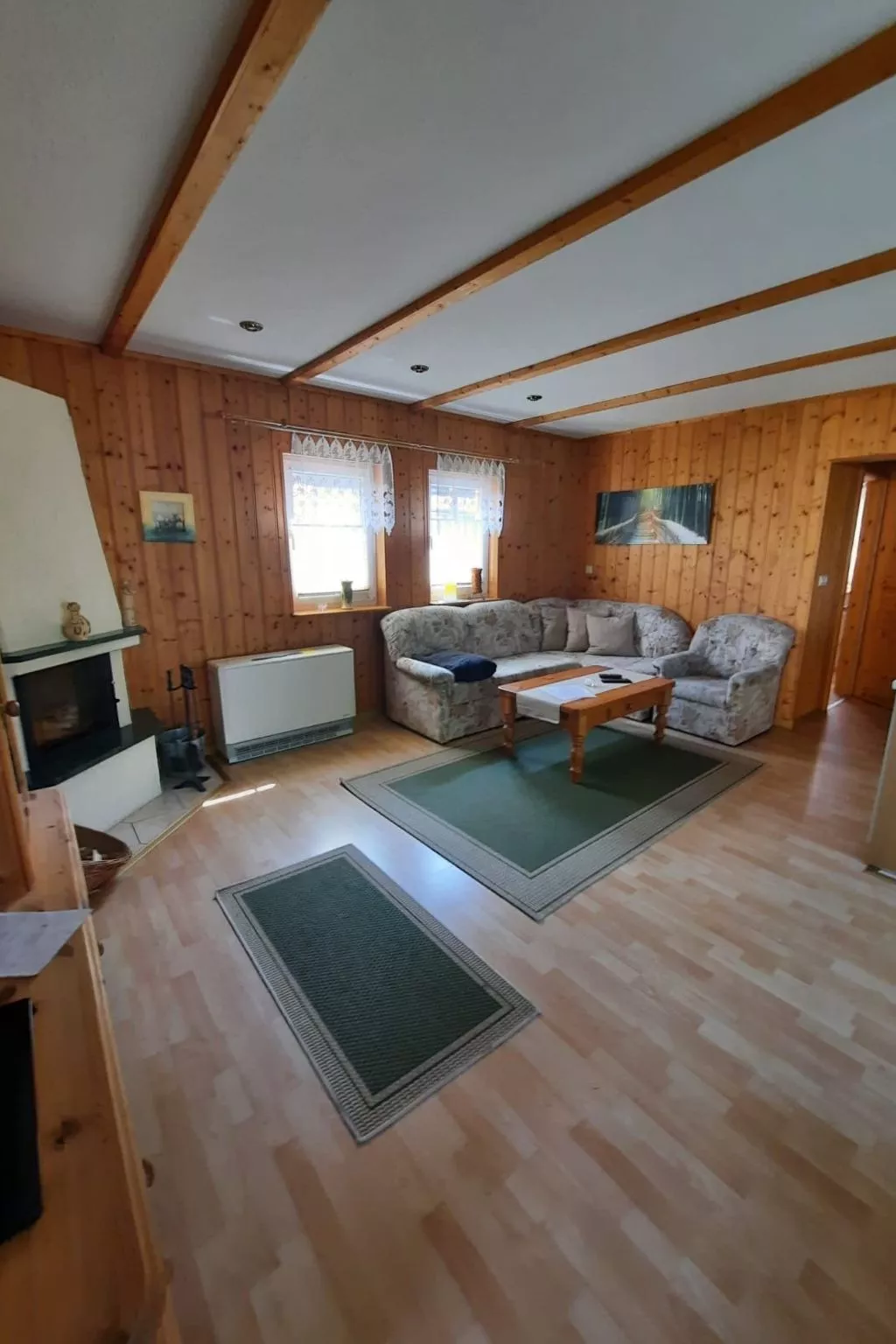 In Dahmen Terrasse und Grill-Binnen