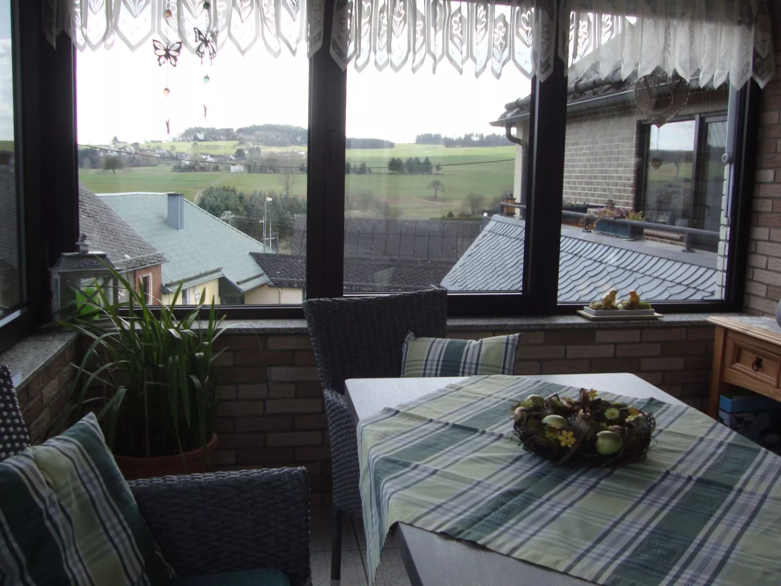 Ruhiges Landhaus mit zwei gemütlichen Wohnungen - Binnen