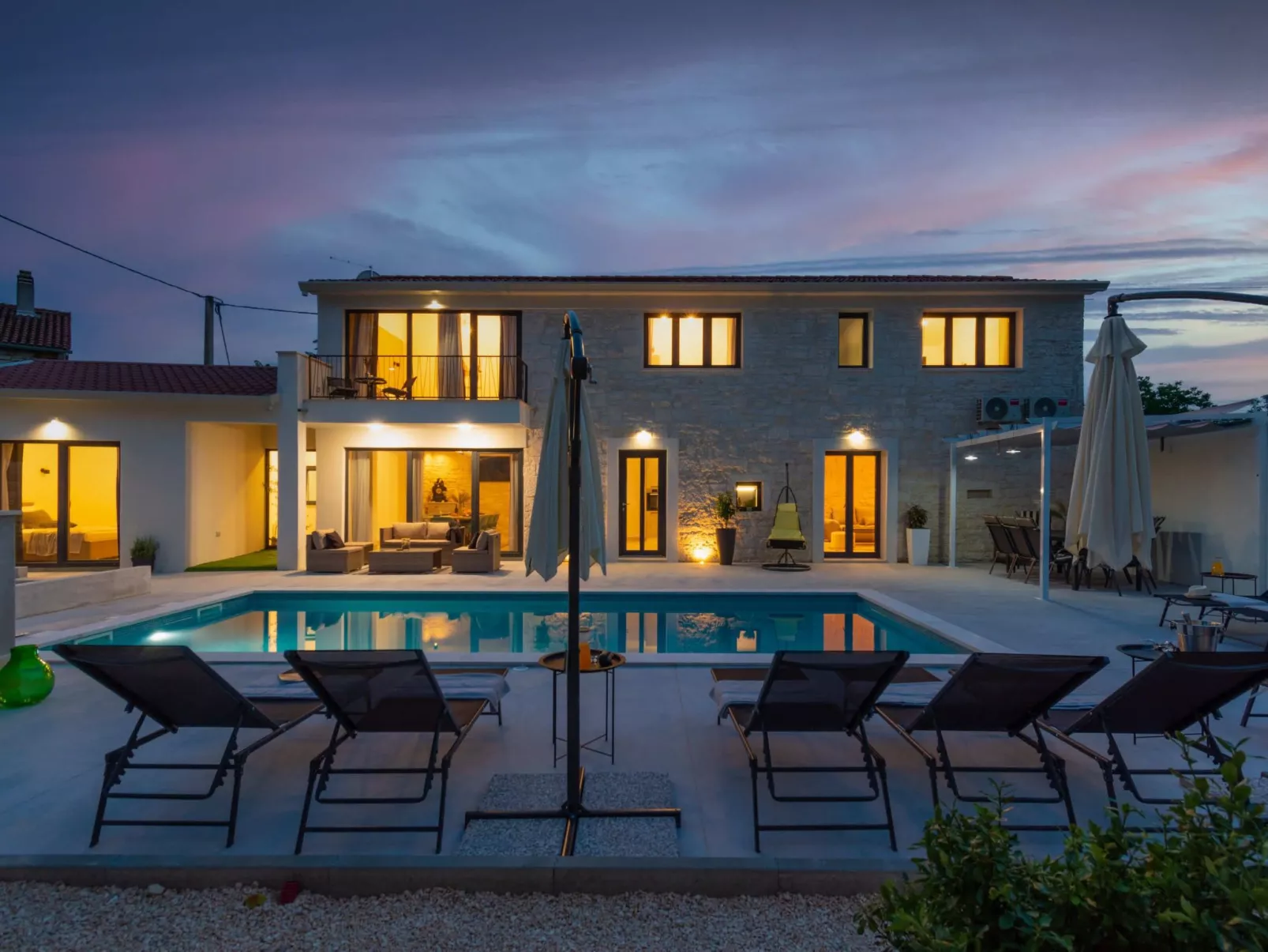 Designer Villa Simone - Modern und Heritage Style-Image-tags.info