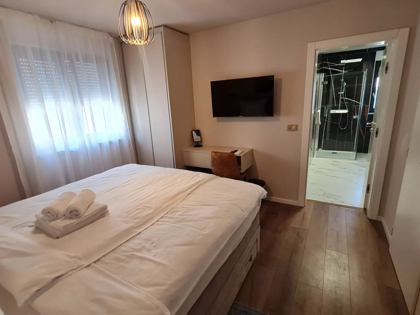 Villa "Val 21" mit Pool, Fitness und Sauna-Binnen