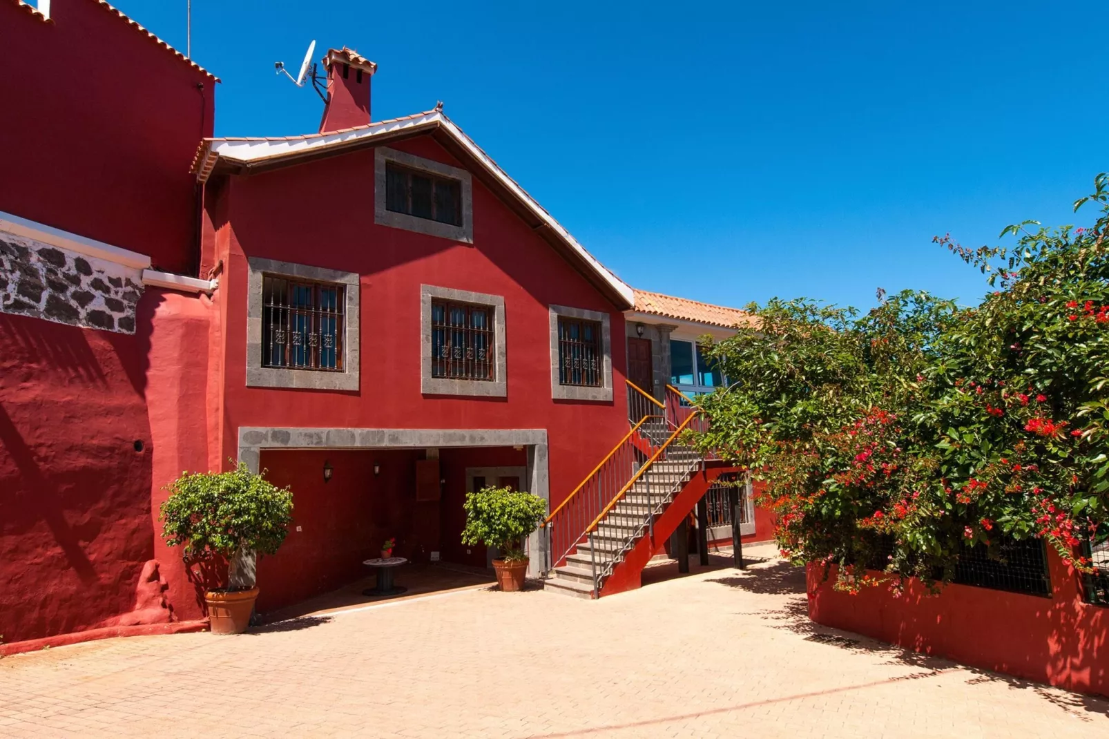 Villa Arucas 10-Buitenkant zomer