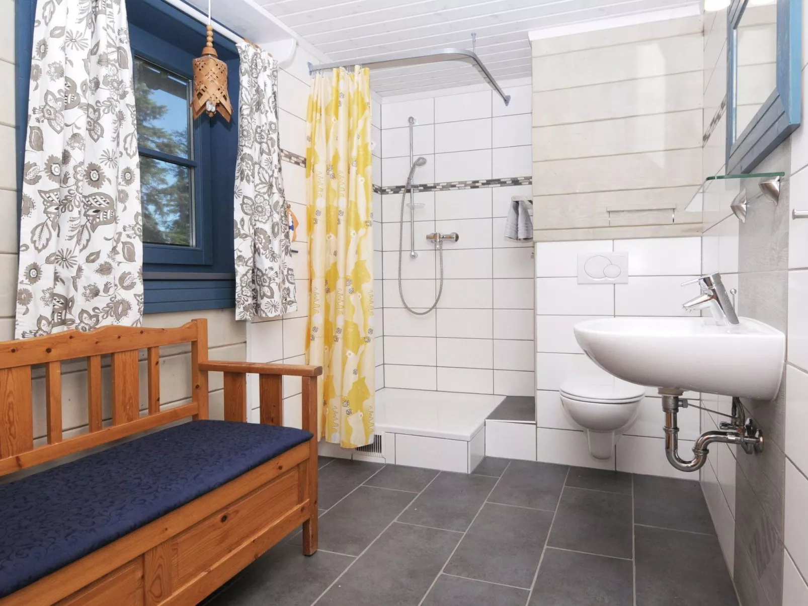 Gemütliches Blockhaus mit Kamin im Oviksfjäll-Binnen