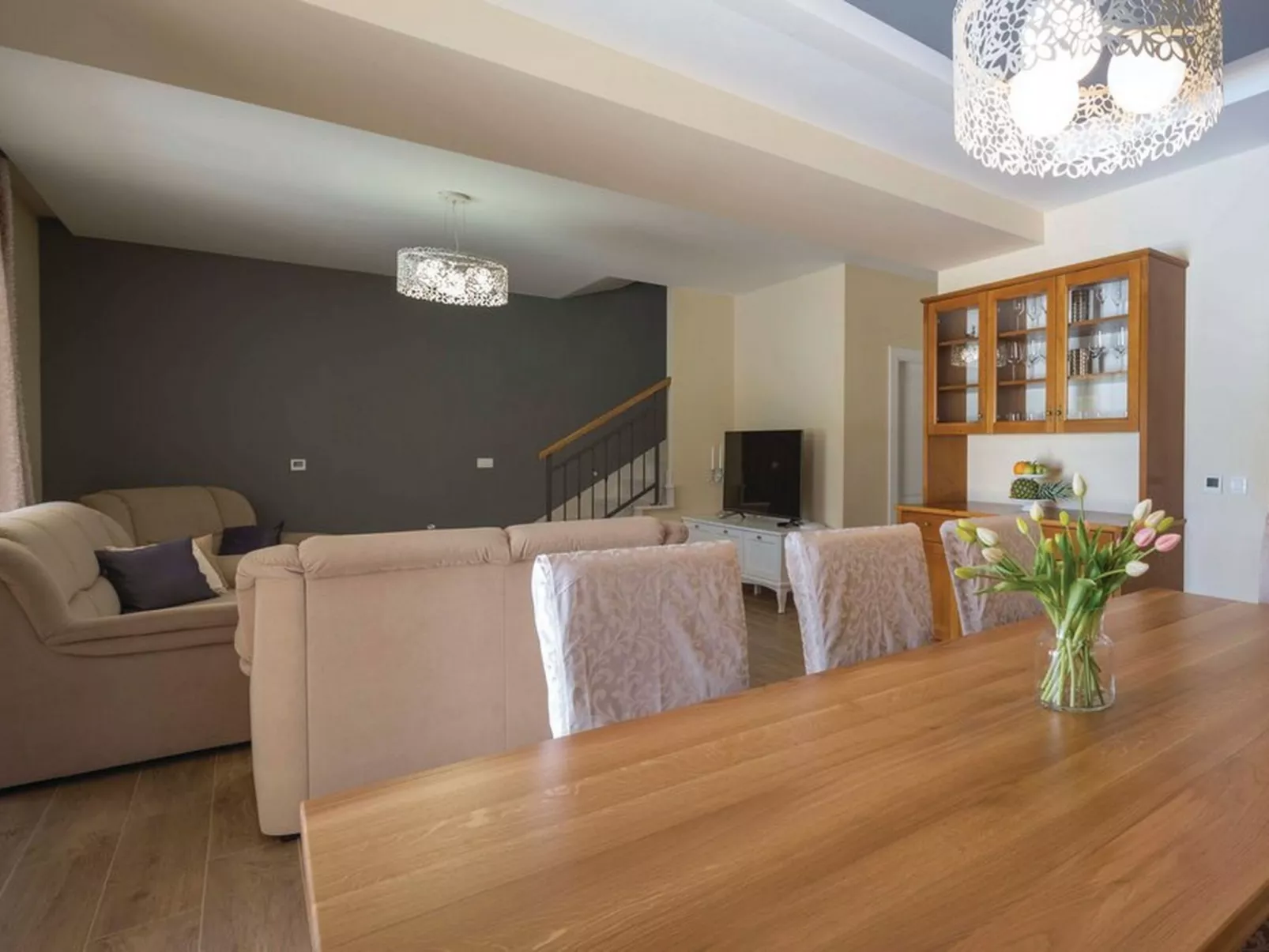 Ferienvilla "Nautica" mit Bergblick-Binnen