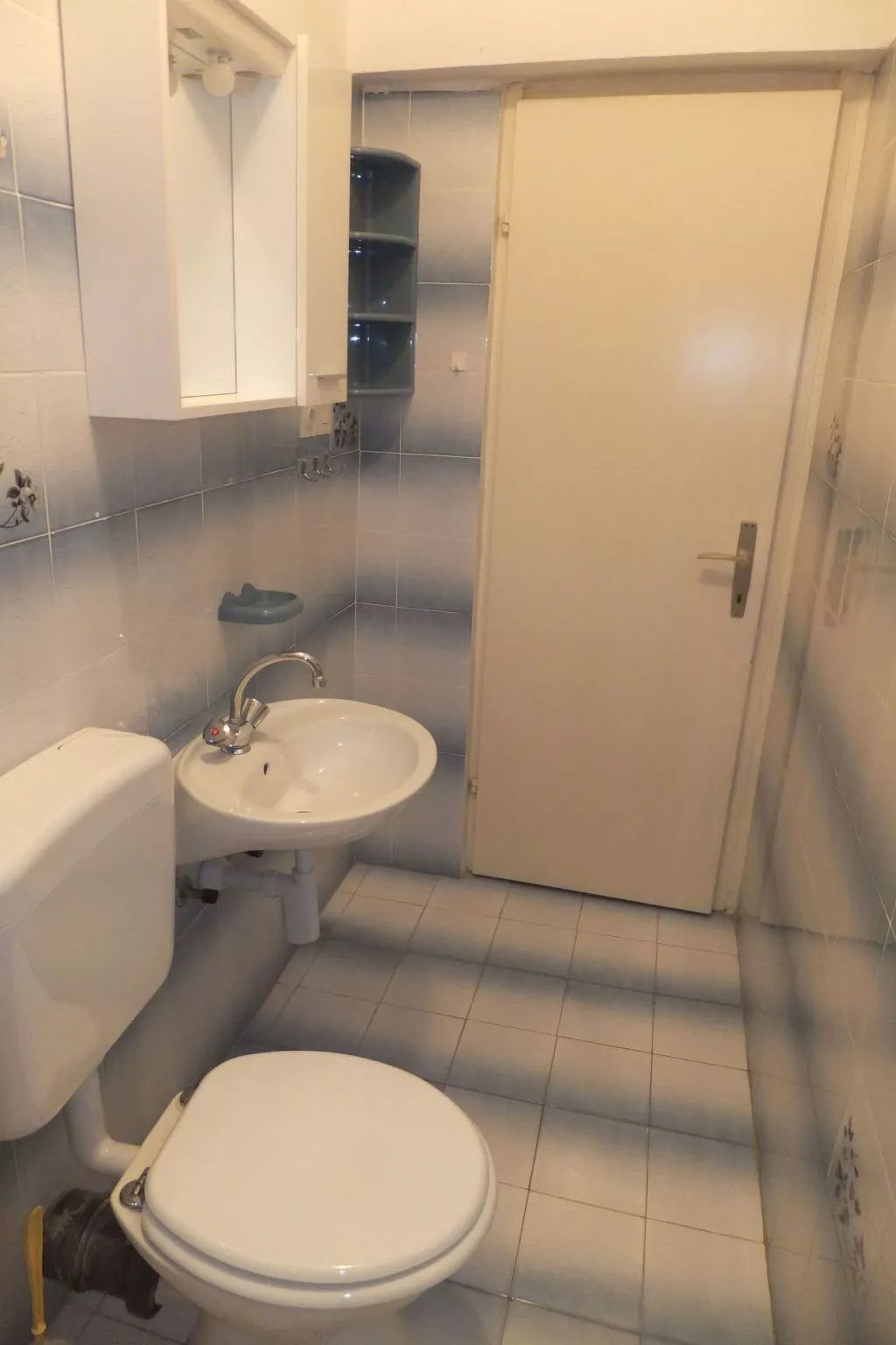 "Appartement 5"-Binnen