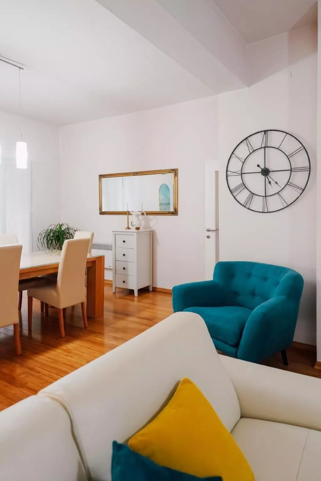 Wohnung mit Whirlpool-Image-tags.info