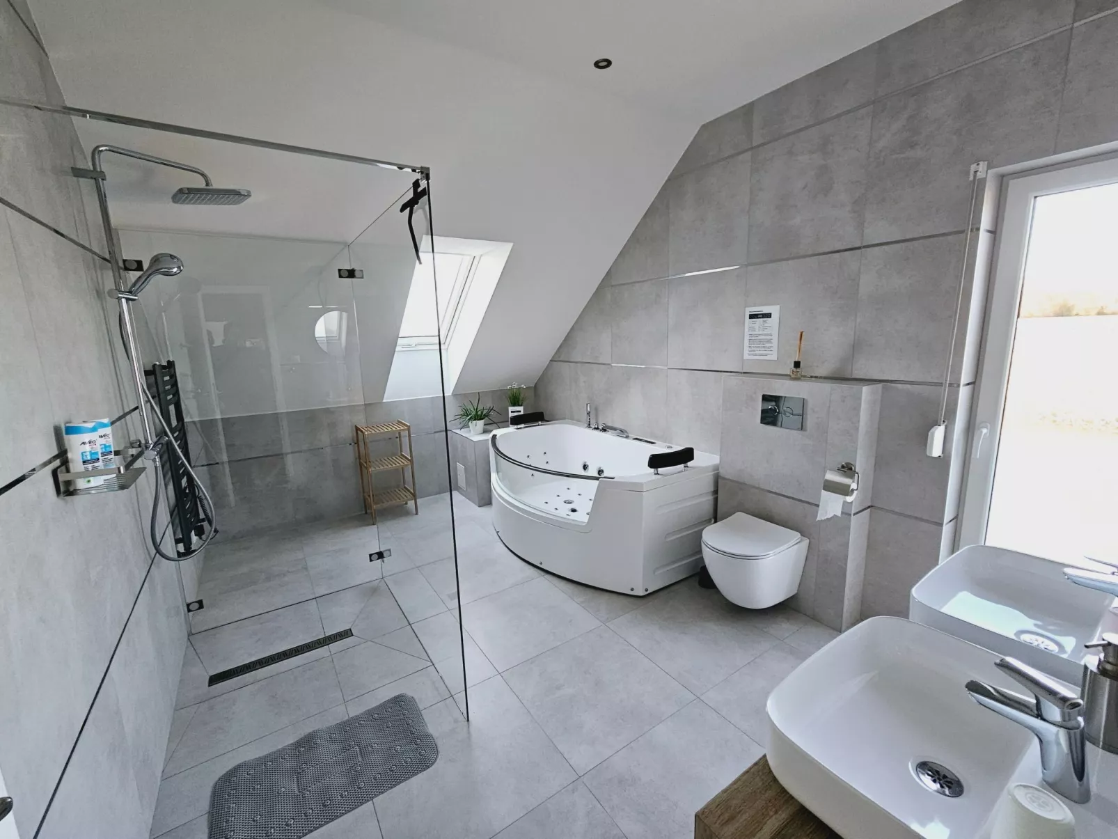 Ferienvilla "Villa Koprowo" mit Jacuzzi und Sauna-Binnen