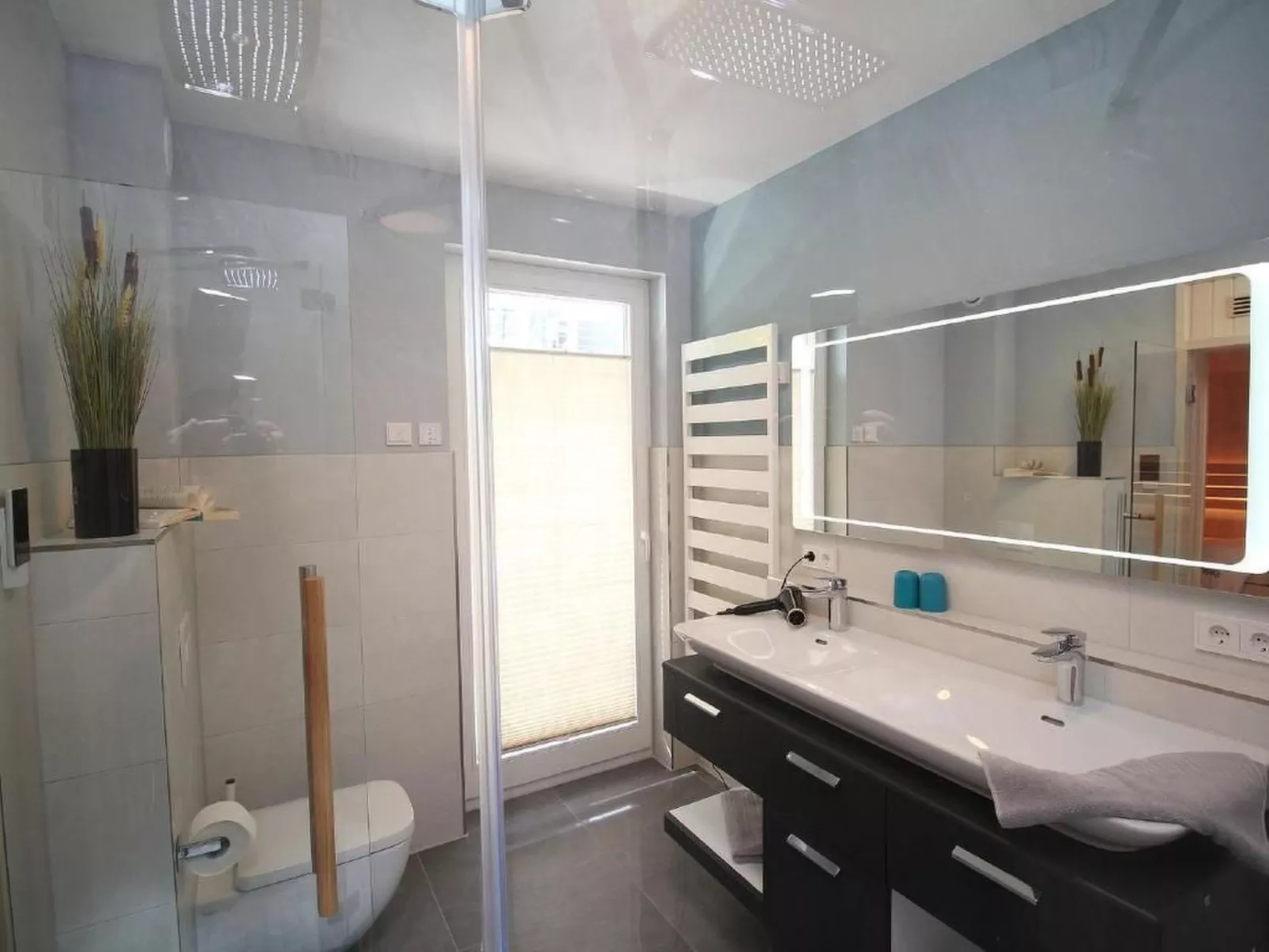 Apartement Villa Am Meer in Glowe mit Terasse EG-Binnen