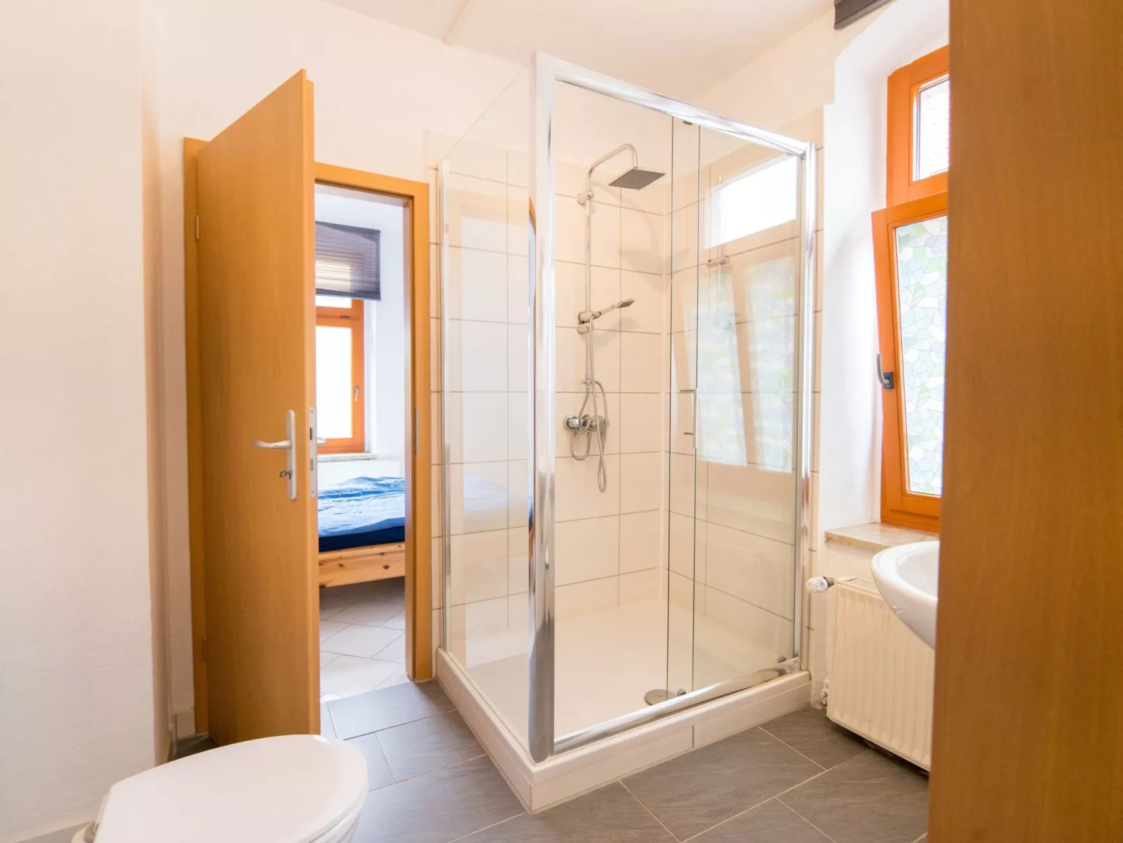 In Radisleben mit Garten und Terrasse-Binnen