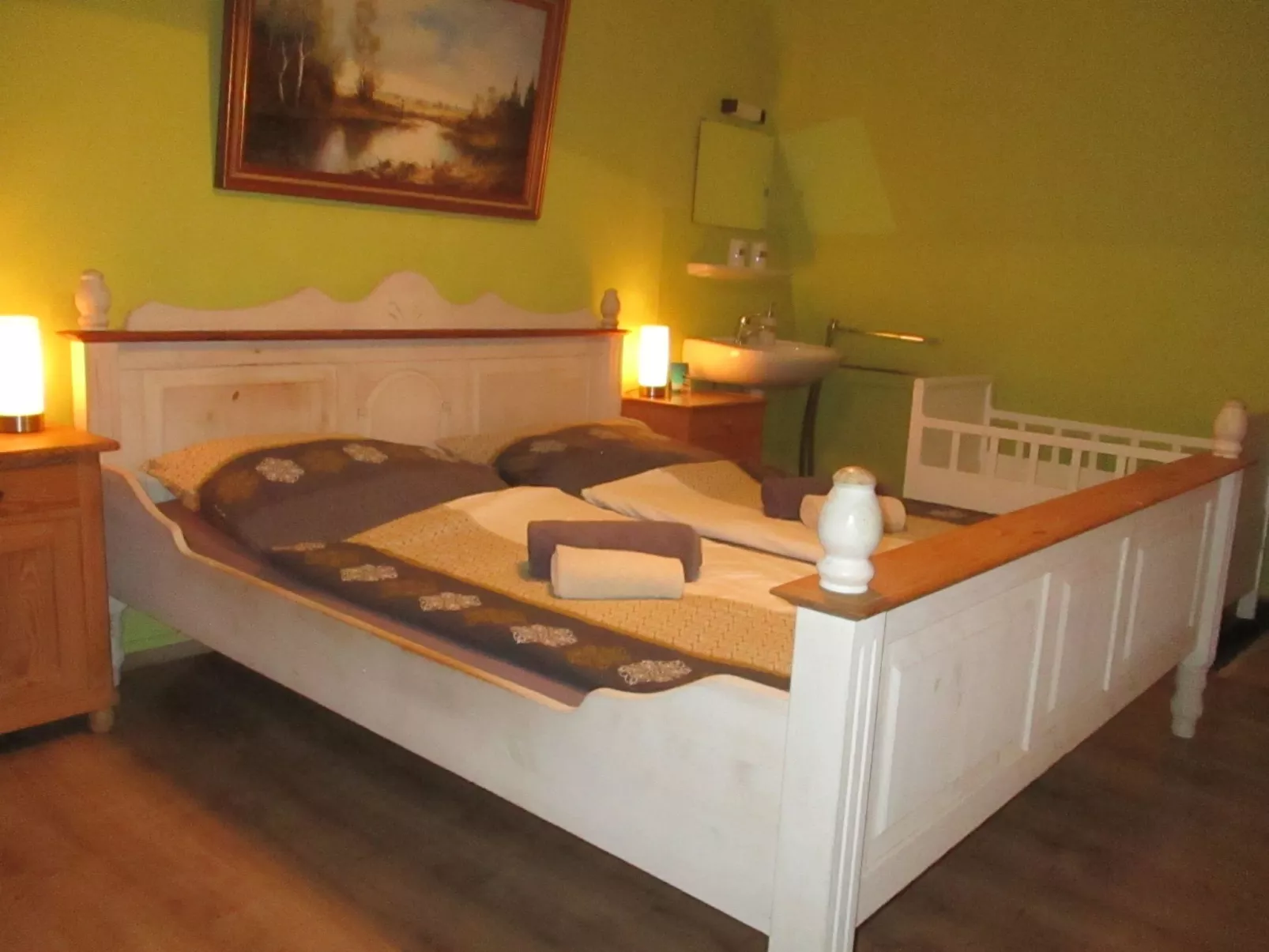 Grosse, hundfreundliche Ferienwohnung in der Nähe des Flusses-Binnen