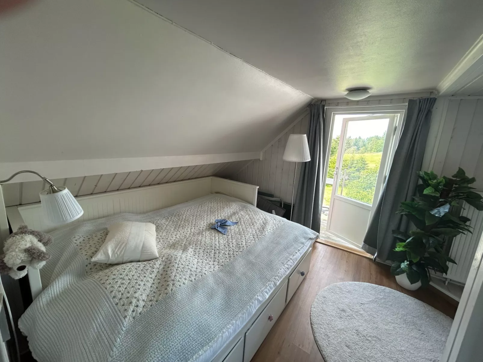 Villa Solsken-Image-tags.info