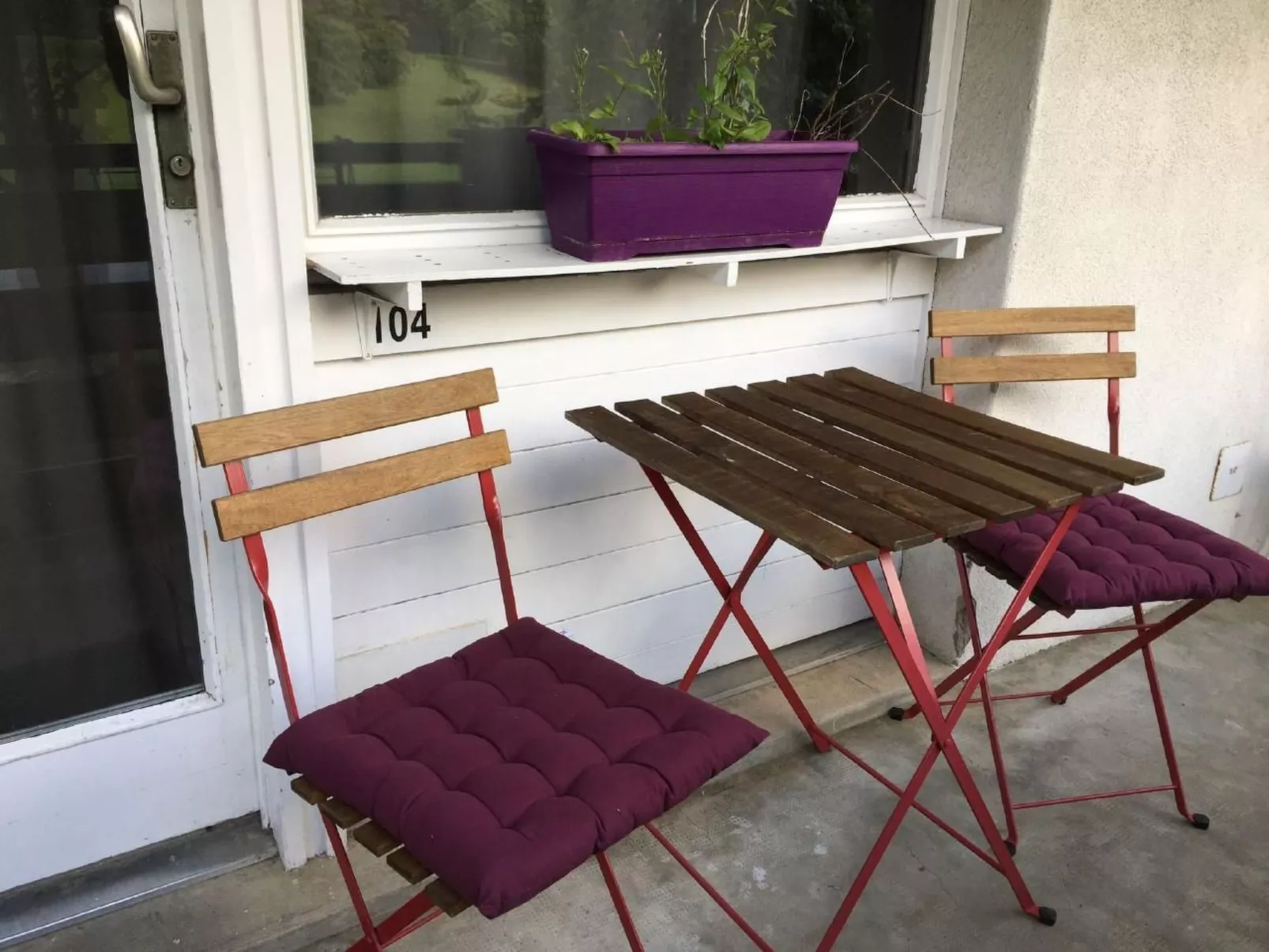 Apartment plus Pool-Image-tags.info