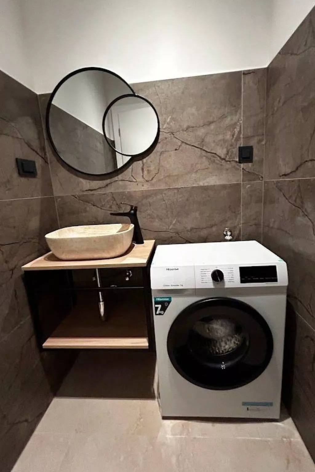 Villa Montini mit Pool und Meerblick-Image-tags.info