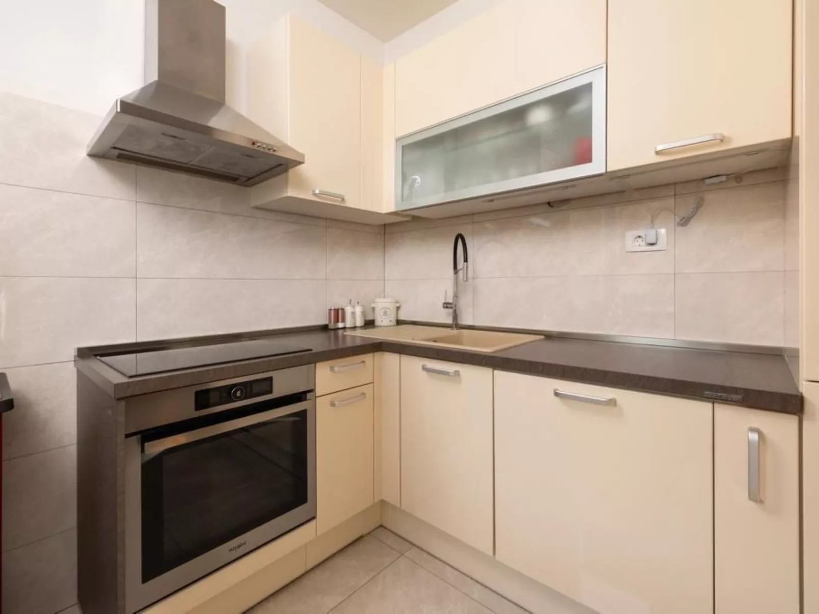 Coastal Comfort Apartment Teilen Speichern