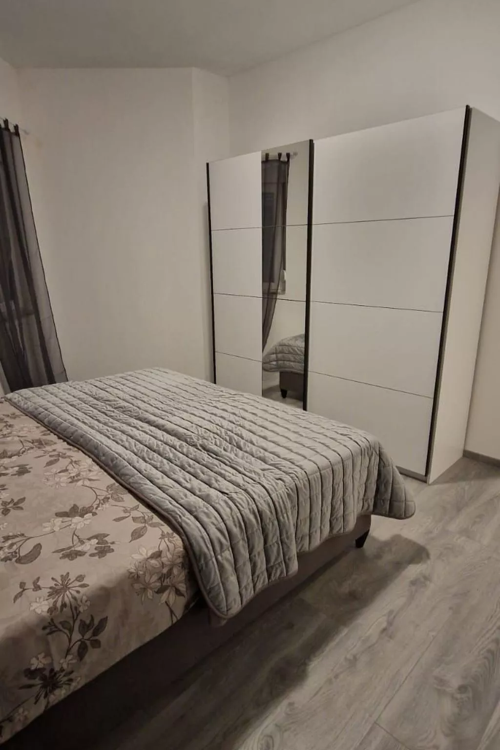 Madonna 2-Image-tags.info