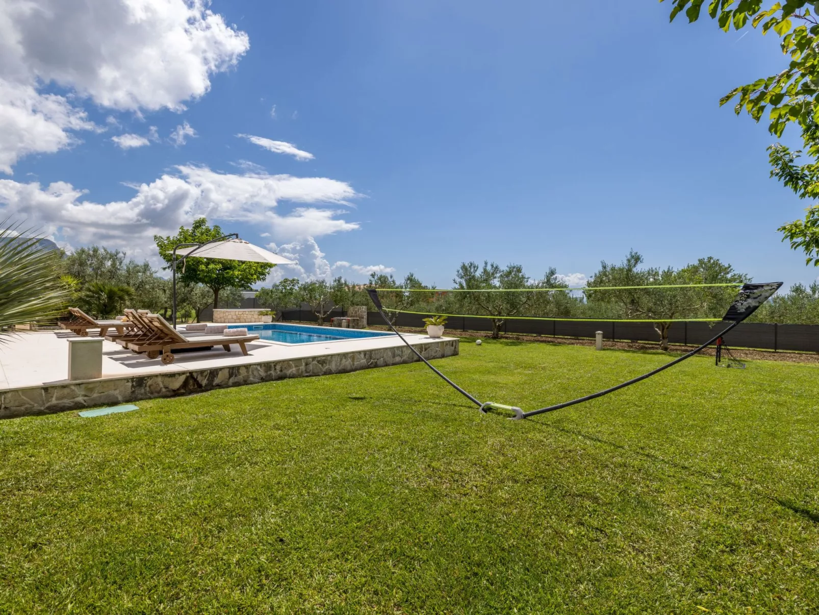 Villa Oasis privater Pool für bis zu 10 Personen-Image-tags.info