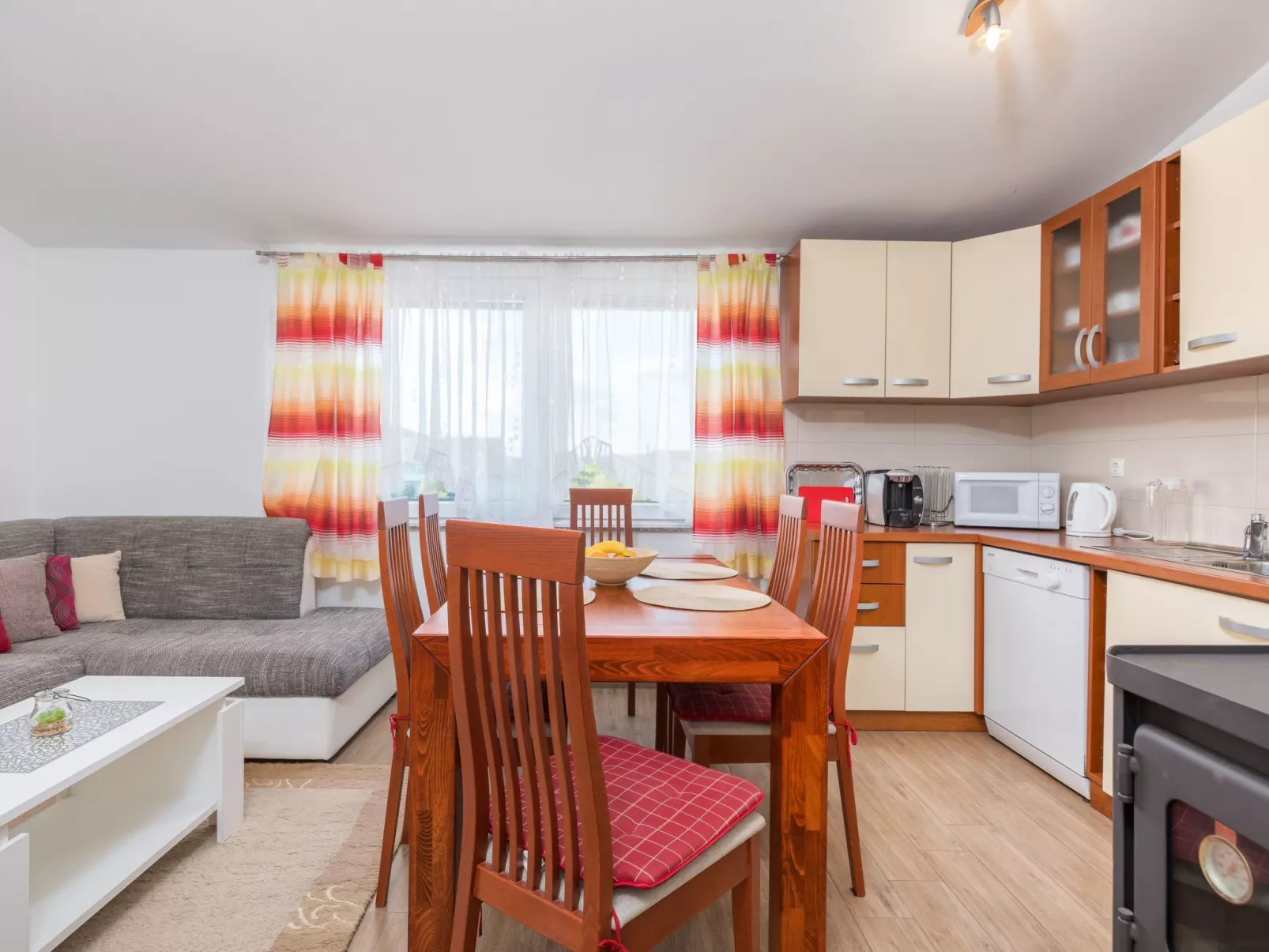 Solea, Dorf Valbandon-Binnen