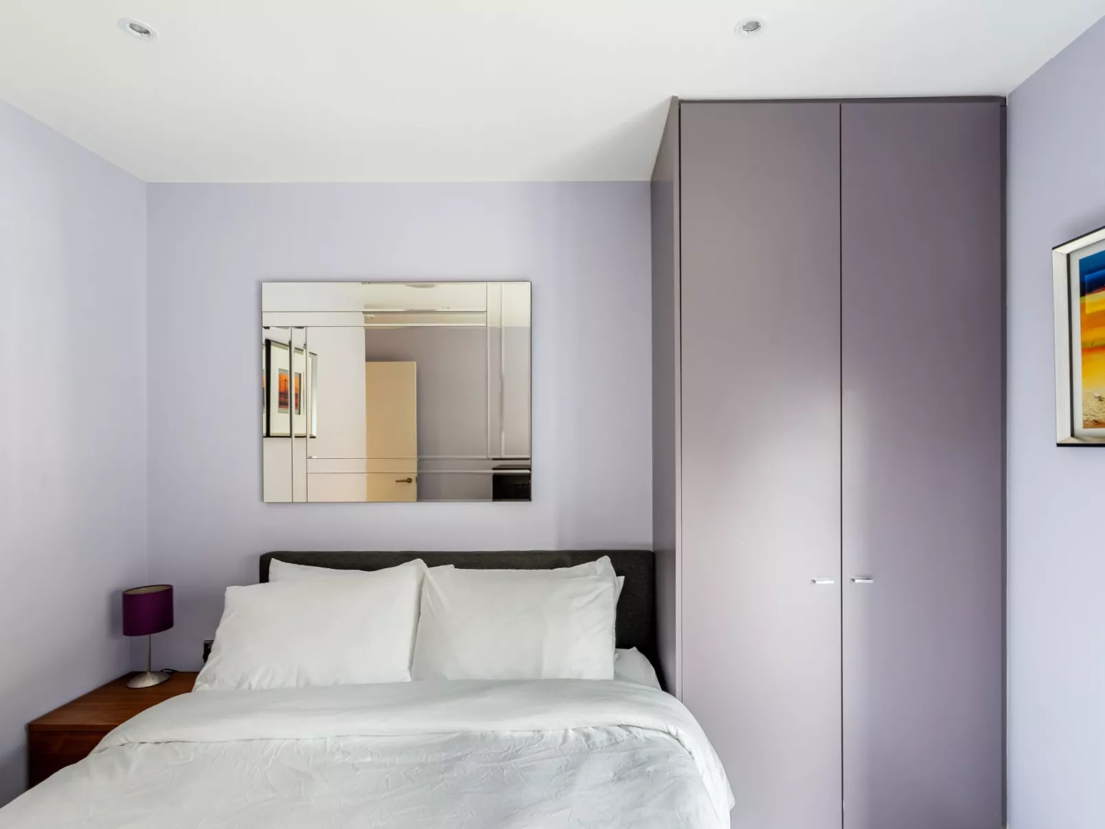 Moderne und stilvolle Wohnung mit eigenem Bad in der Nähe von Notting Hill und-Binnen