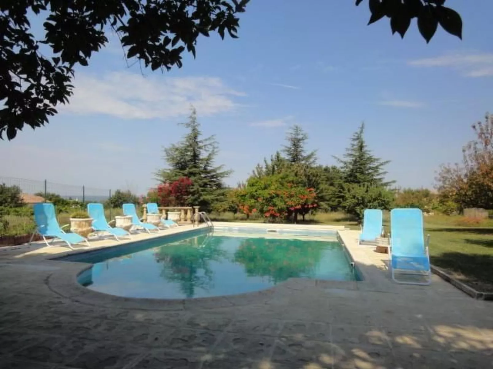 Provençal Privates Schwimmbad, Haustiere willkommen-Buiten