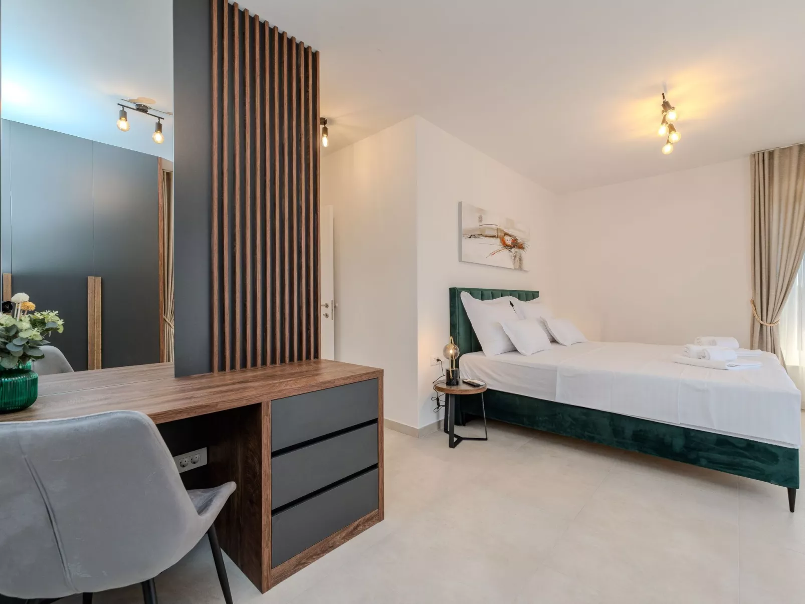 Neue Luxusvilla mit Pool - Agentur TA Leut-Binnen