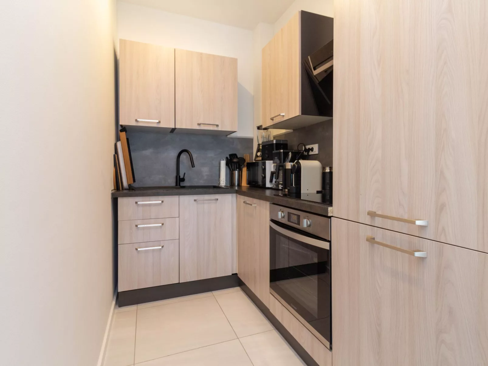 Wohnung mit Pool in Strandnähe -TA Leut Agency-Binnen