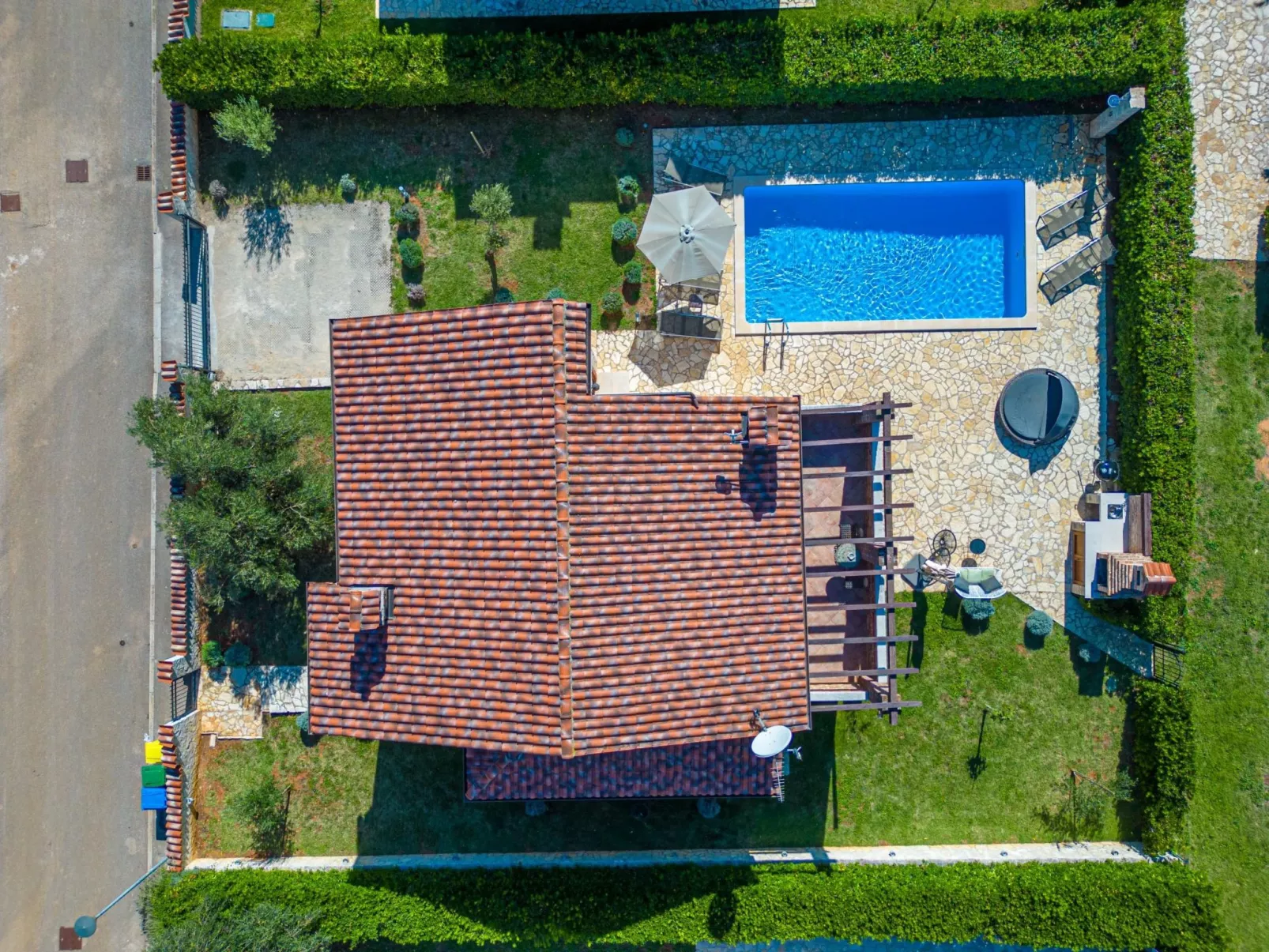 "Paradis 6" mit Whirlpool-Image-tags.info