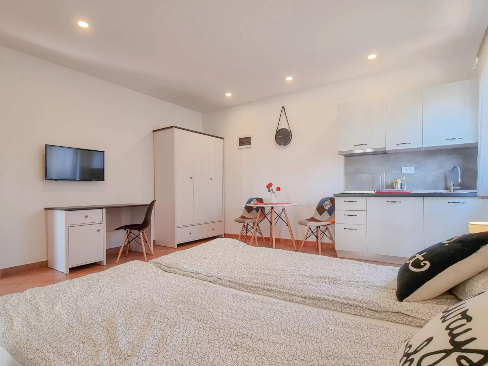 Studio-Wohnung "Dani 2" mit Terrasse-Binnen