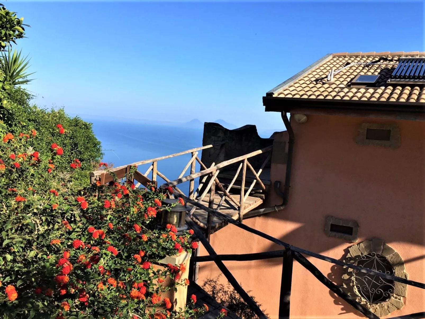 Granatapfel-Wohnung-Buiten