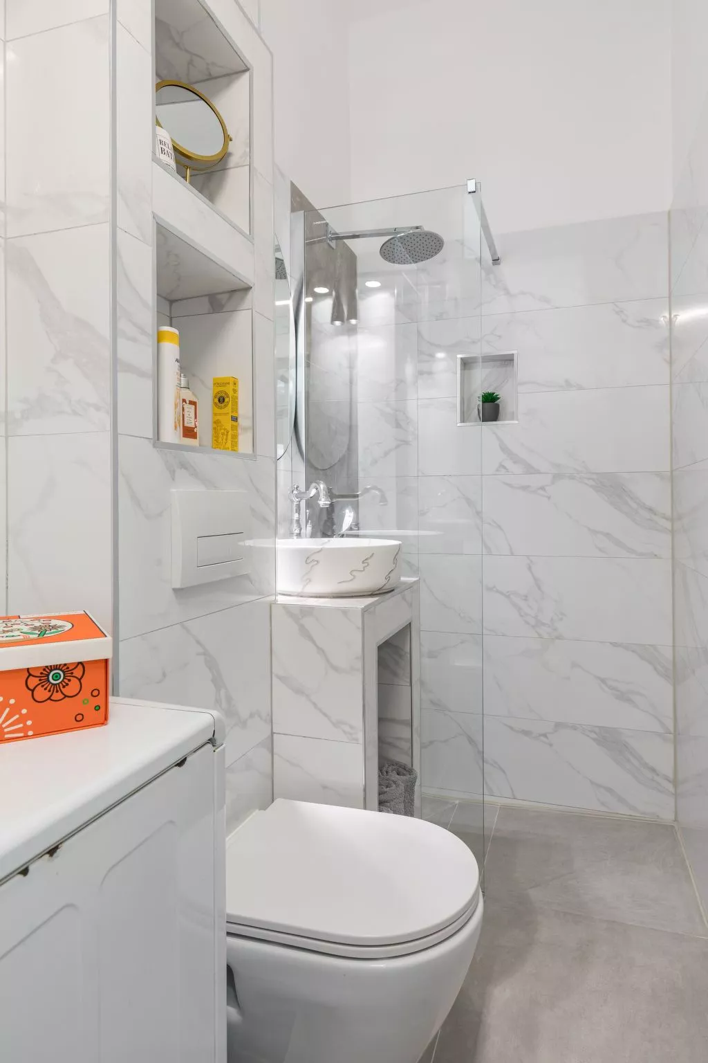 Studio im Erdgeschoss, beim berühmten Znjan-Strand-Binnen