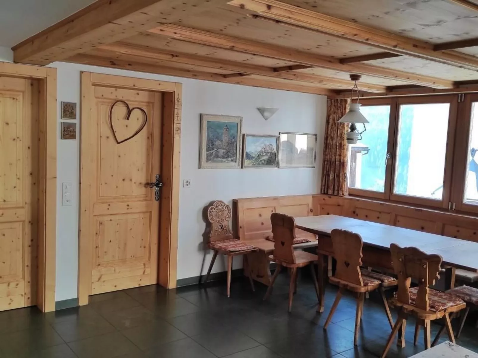 Chasina Bonavia - unvergessliche Ferien in Sent-Binnen