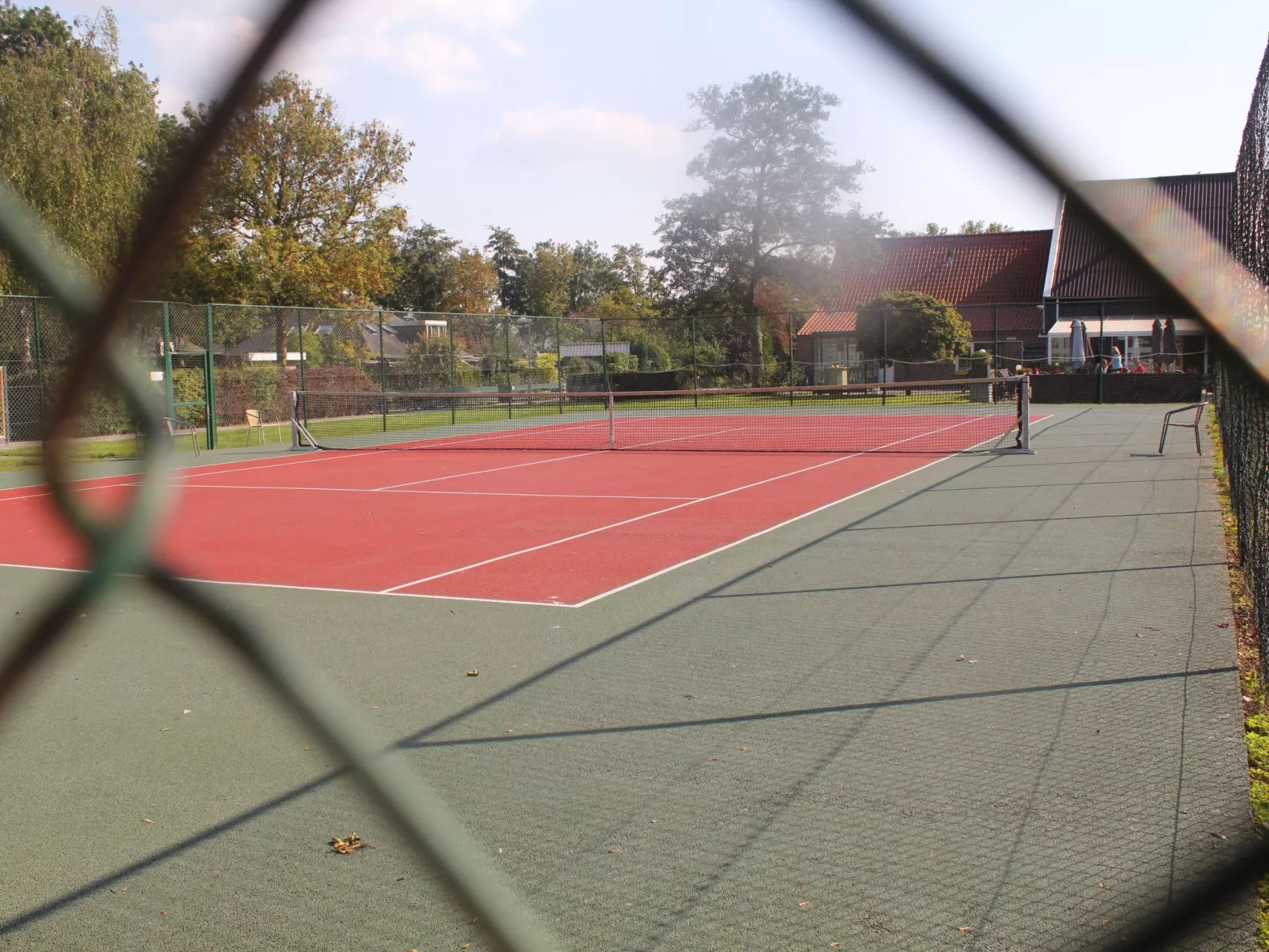Luxus-Ferienhaus mit Sauna und Kamin-Buiten
