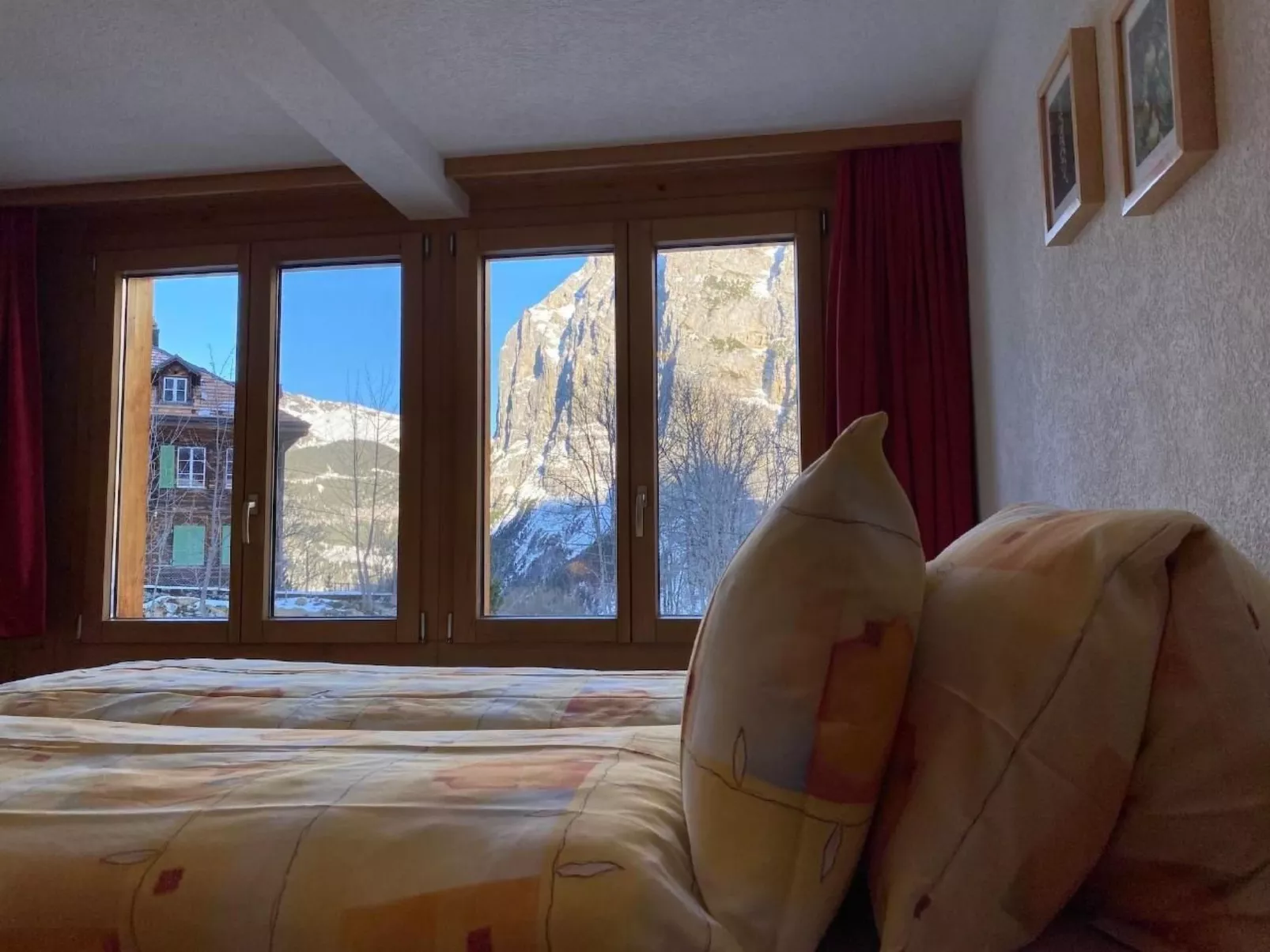 Apartment mit Balkon Esther's Guesthouse