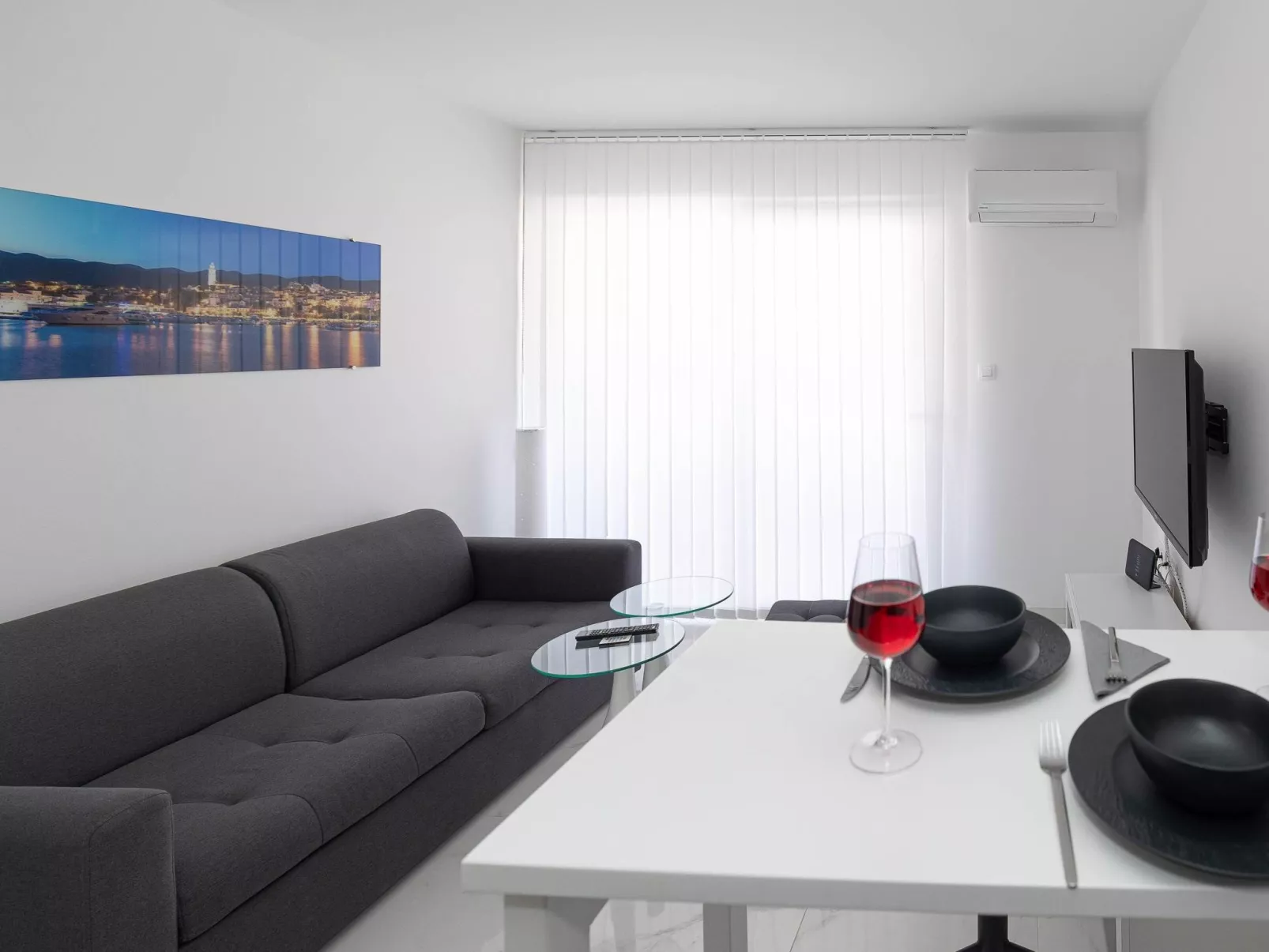 App Studio-Image-tags.info