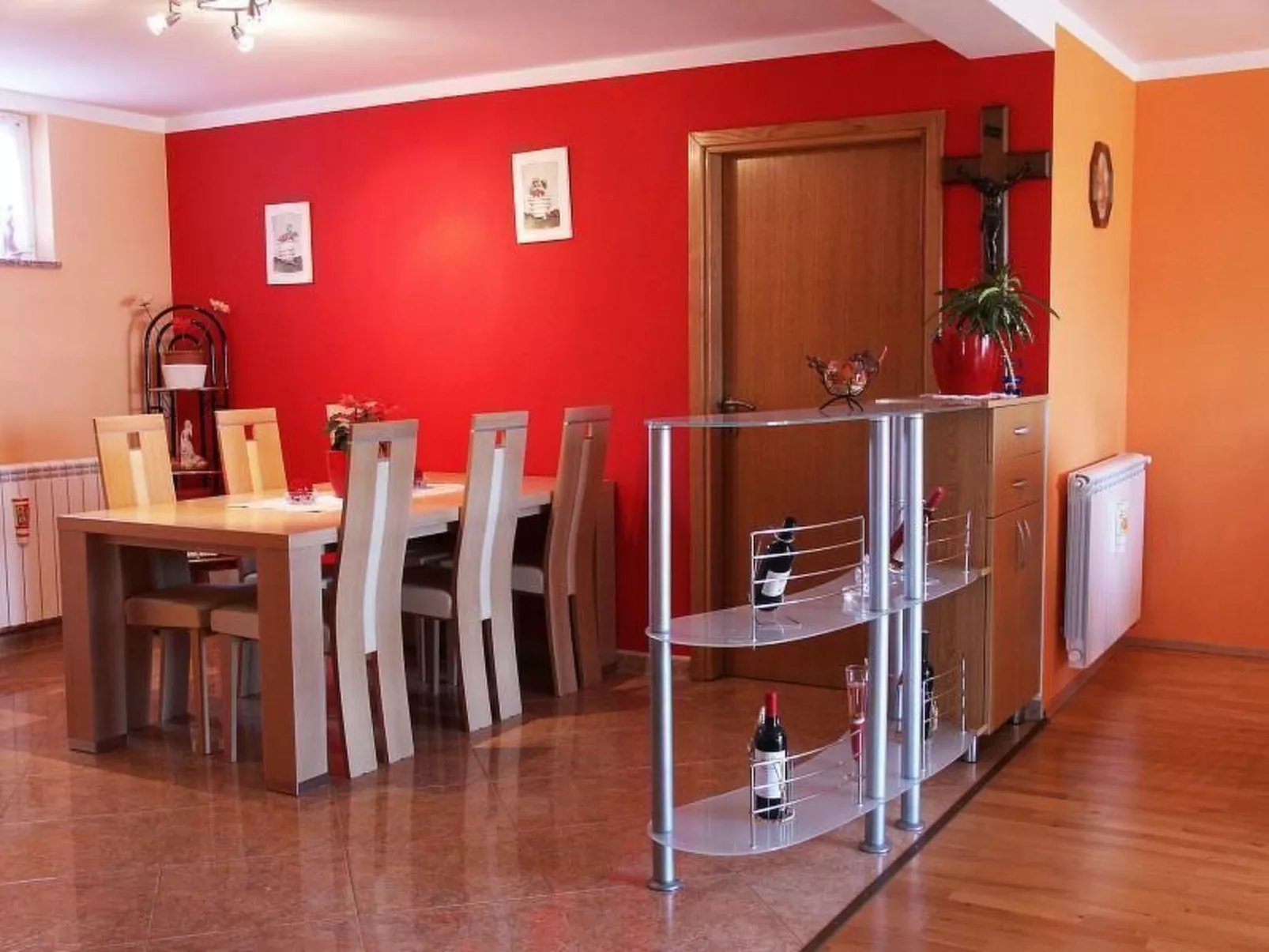 Mit Panoramablick in ruhiger Lage-Binnen