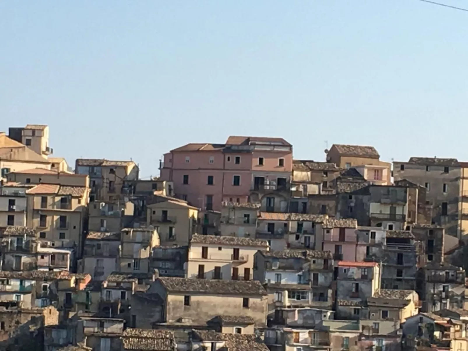 Großes Studio mit Terrasse mit Meerblick-Buiten