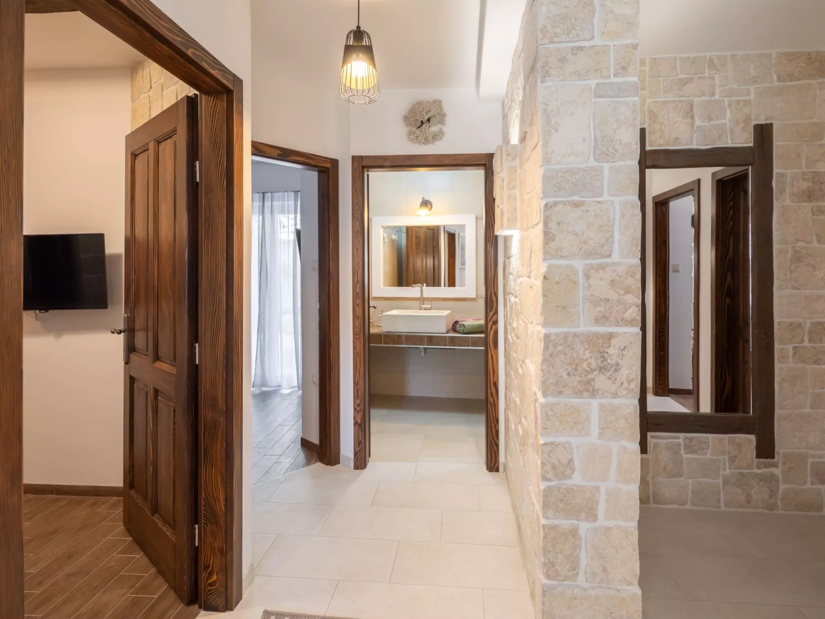 La Montagna-Image-tags.info