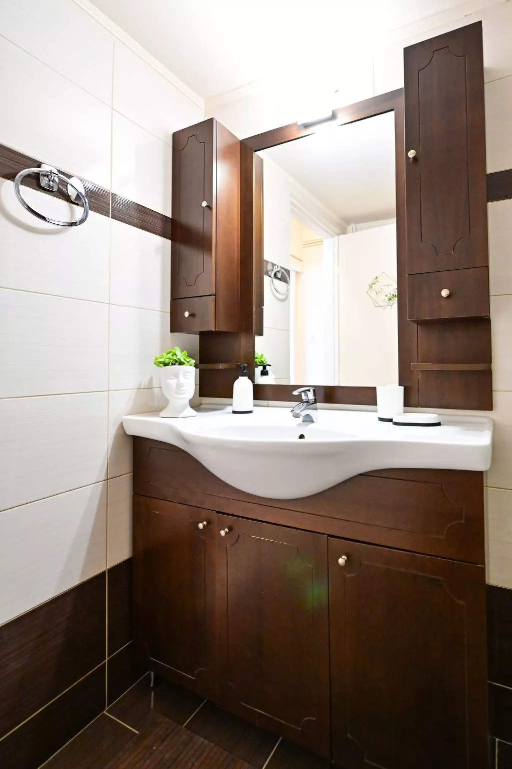 Royal Blue Central House "by Checkin"-Binnen