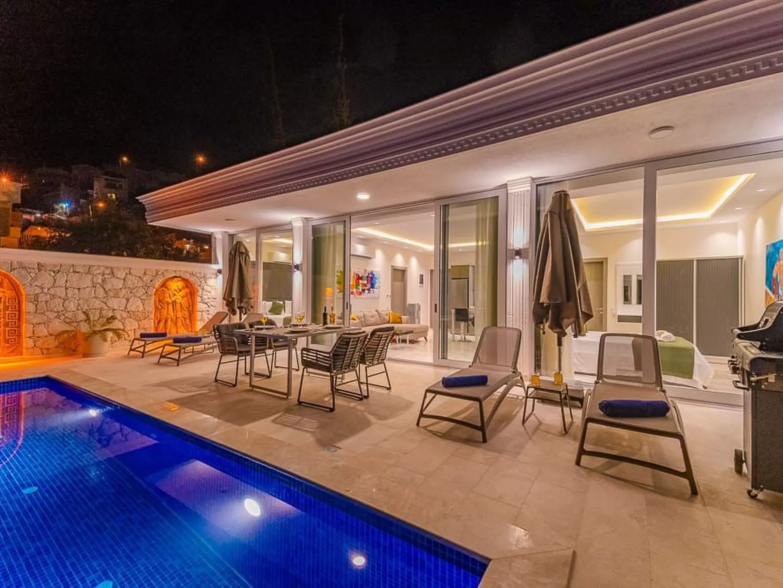 Villa direkt am Meer luxuriös für 4 Personen-Buiten