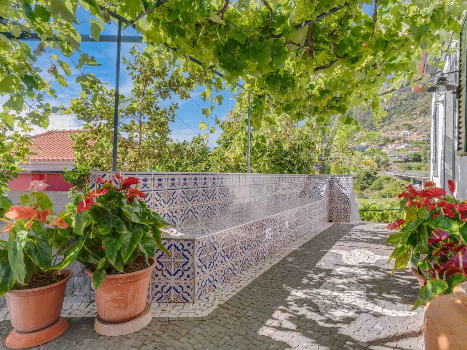 Luxuriöses Haus der Leidenschaft-Buiten