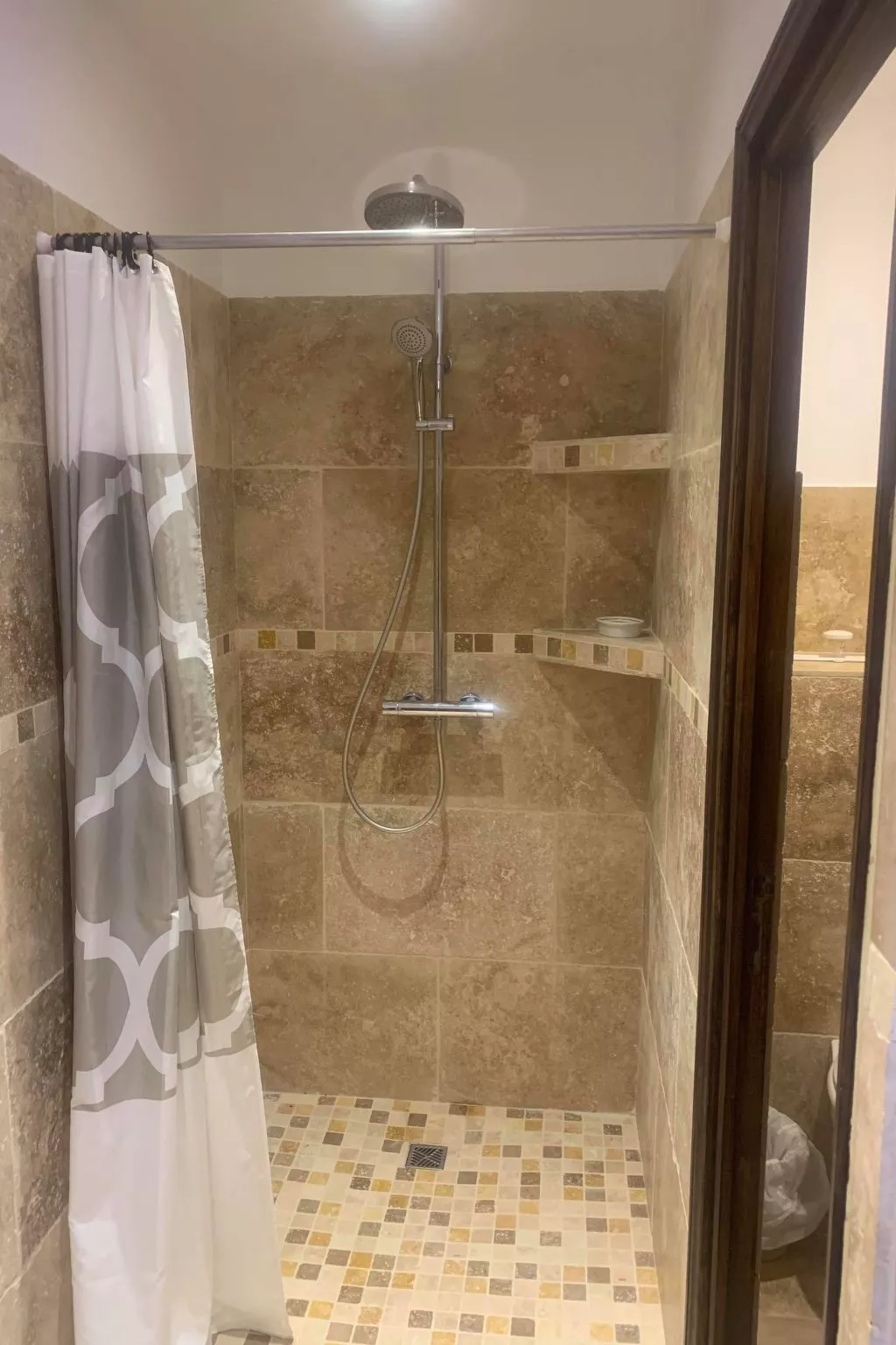 Beheizter Pool ab Mitte April-Binnen