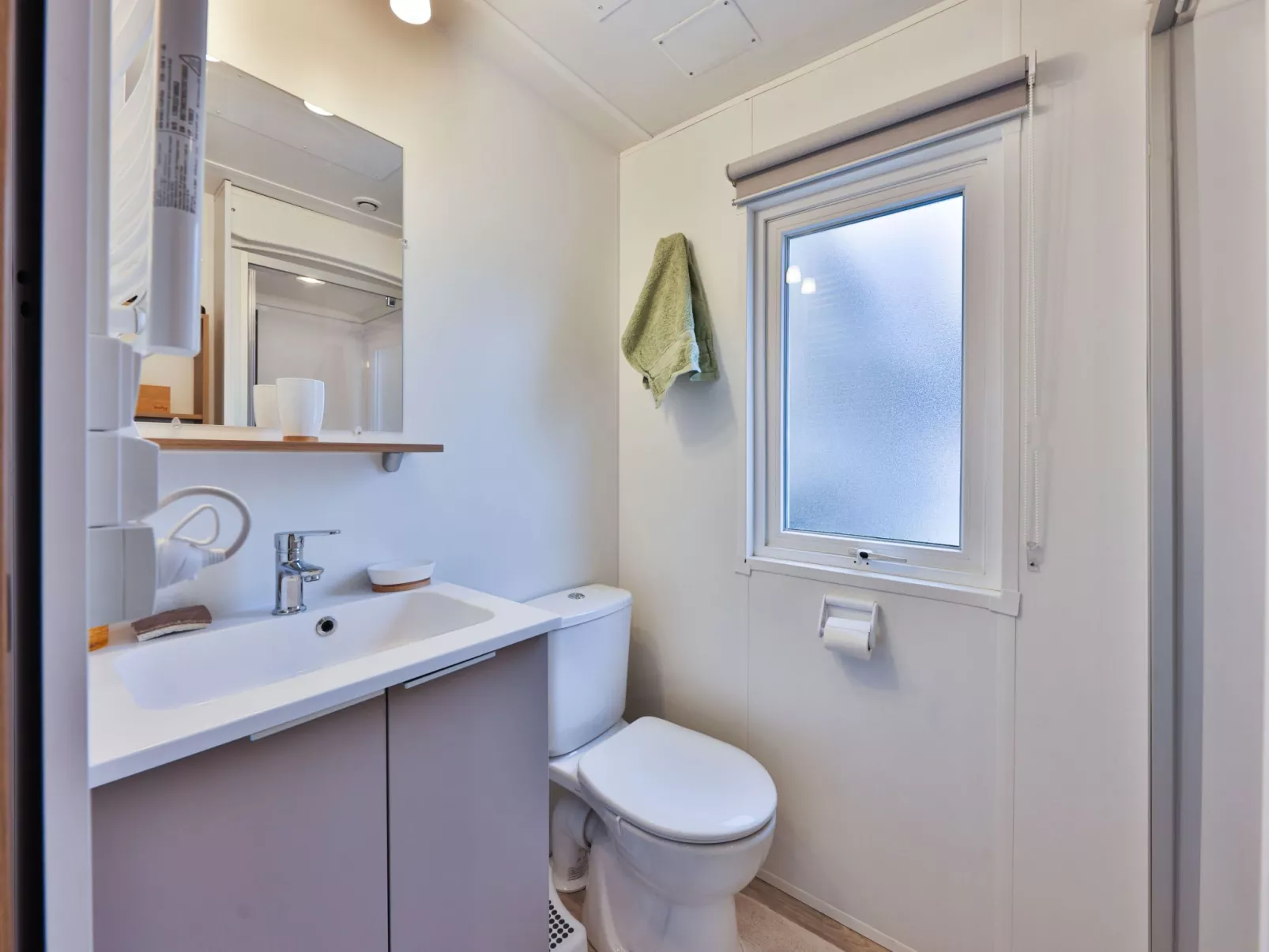 Standing Mobilheim 6 Plätze 2 Bäder-Binnen