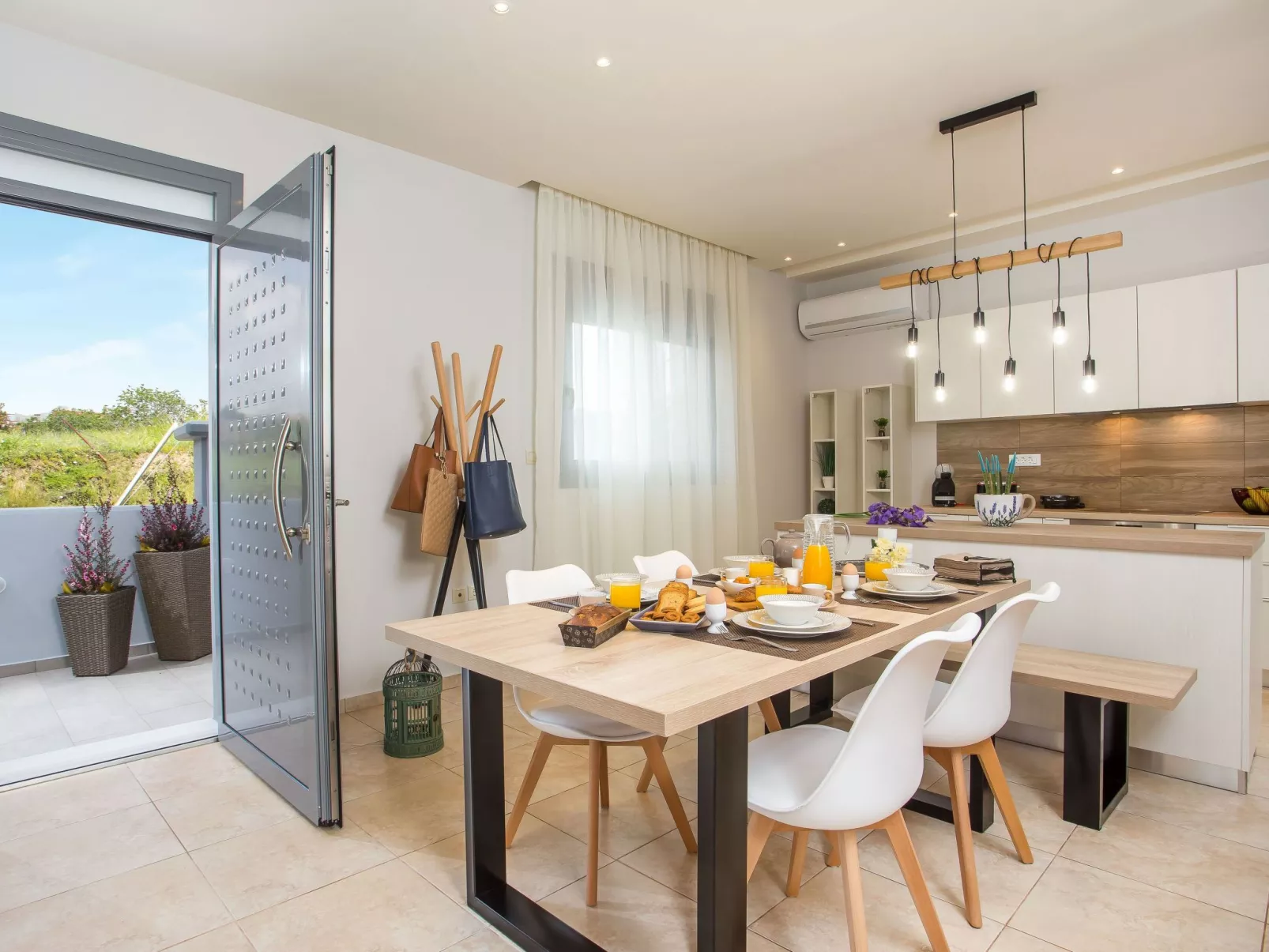 Mit eigenem Garten und Grill